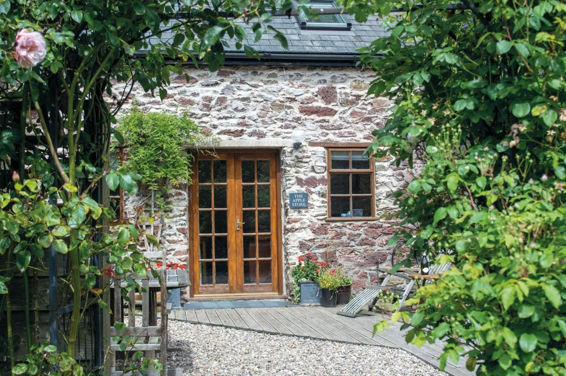 Floor plan in The Apple Store - 1 Bedroom Cottage - St Ishmaels