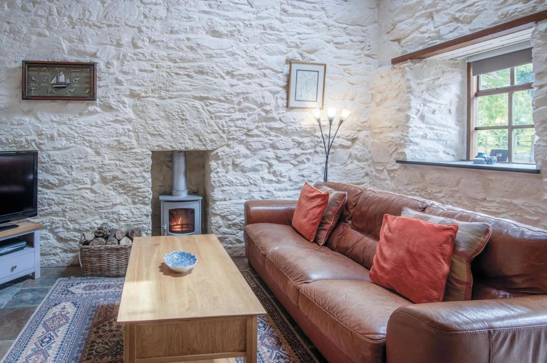 Floor plan in The Apple Store - 1 Bedroom Cottage - St Ishmaels