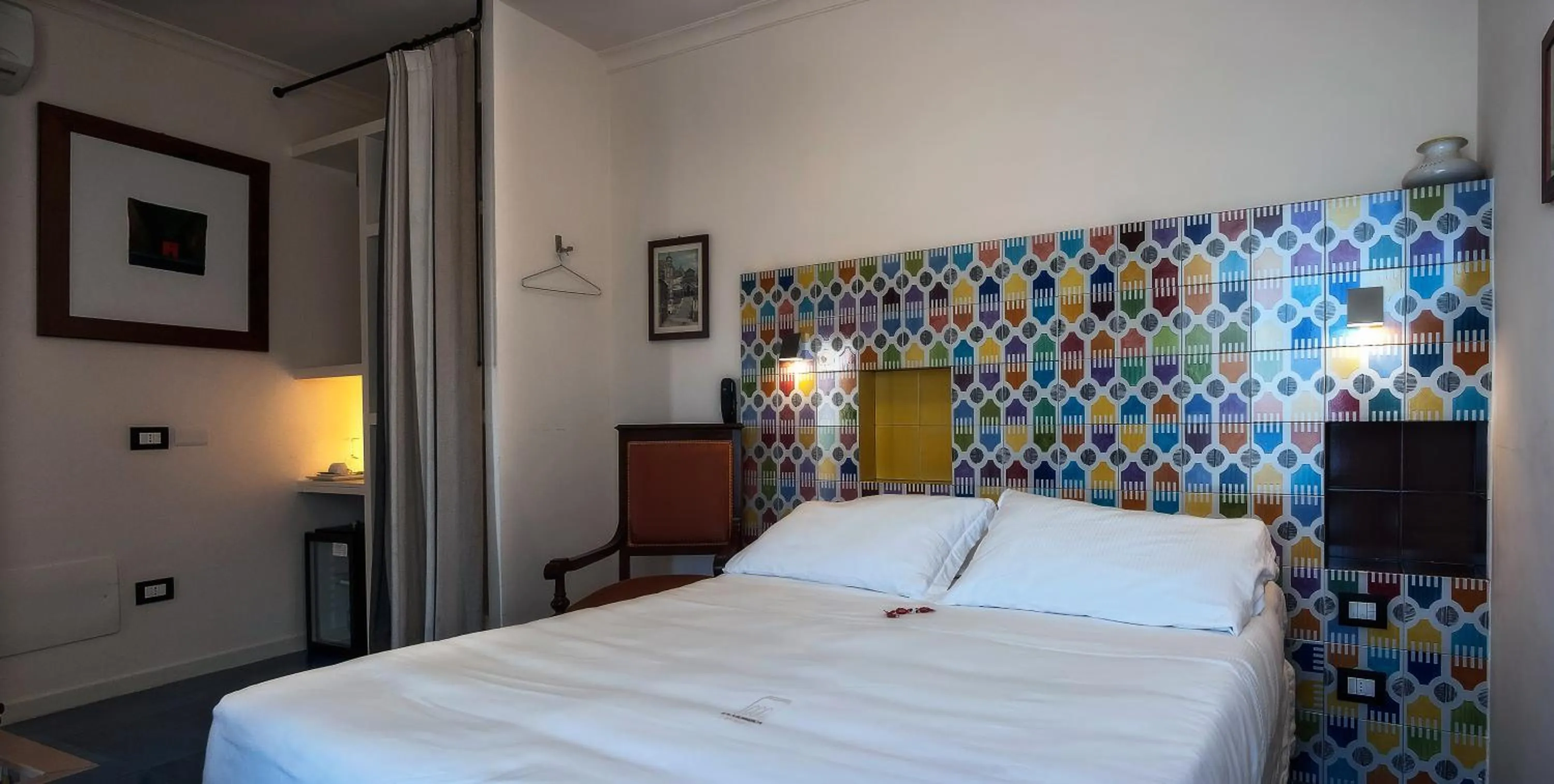 Photo of the whole room, Bed in La Moresca