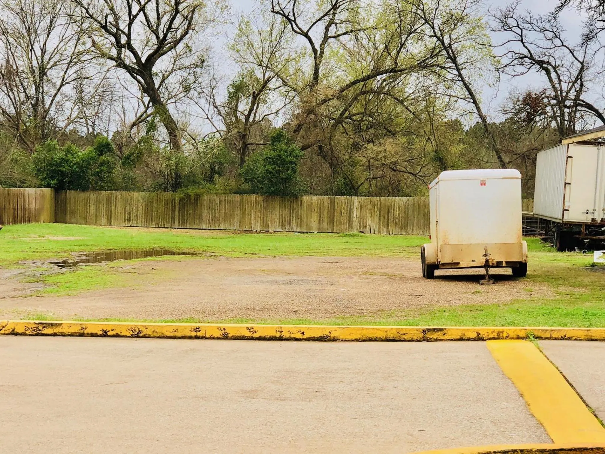 Property building in Sunset Inn Longview