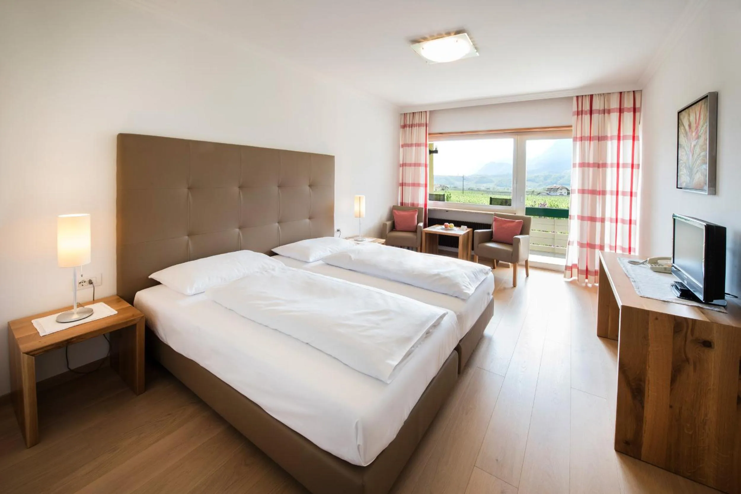 Photo of the whole room, Bed in Hotel Greifenstein