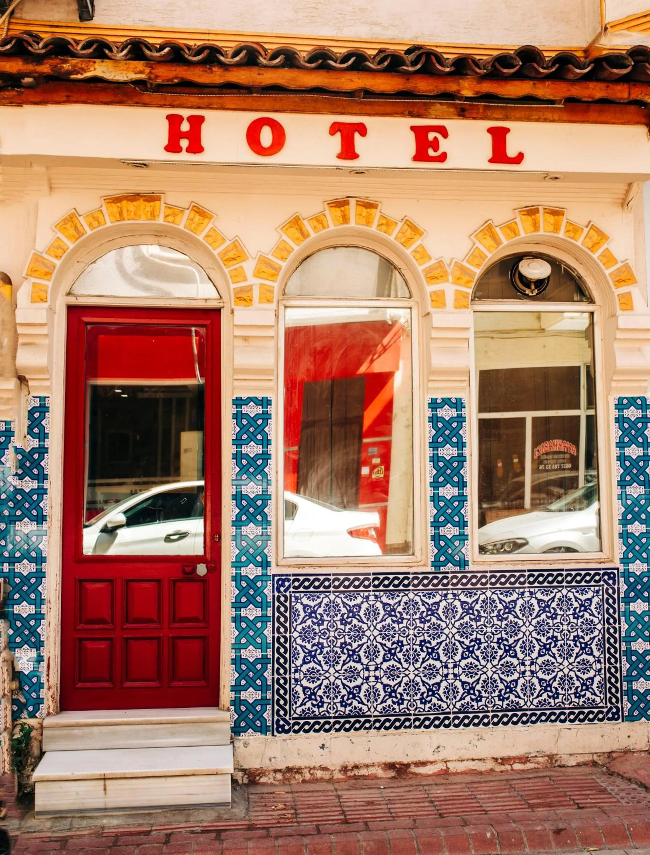 Property building in Kaynarca Otel