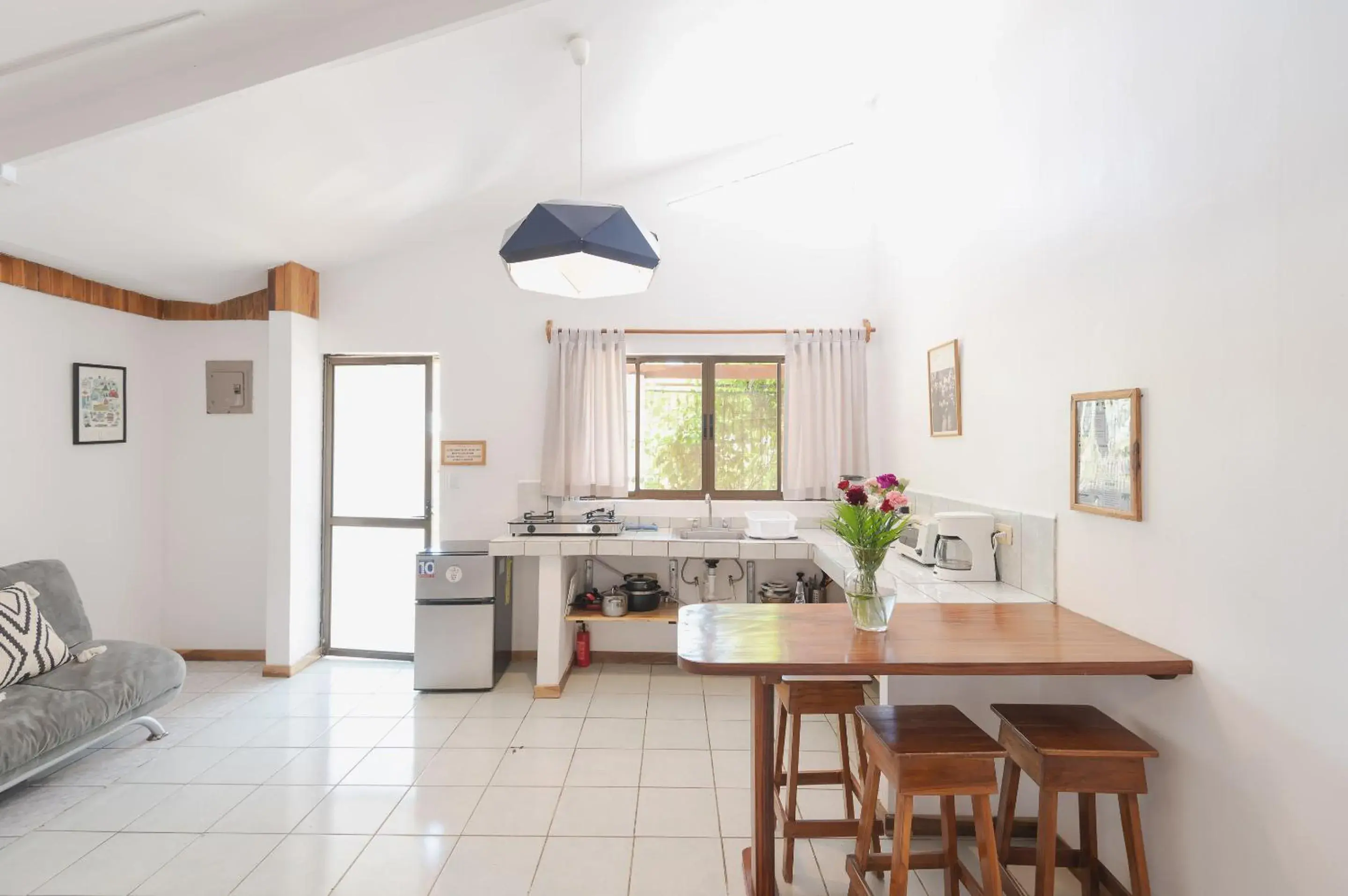 Apartment with Balcony in Maoritsio Garden Studios Apartment with Balcony in Maoritsio Garden Studios