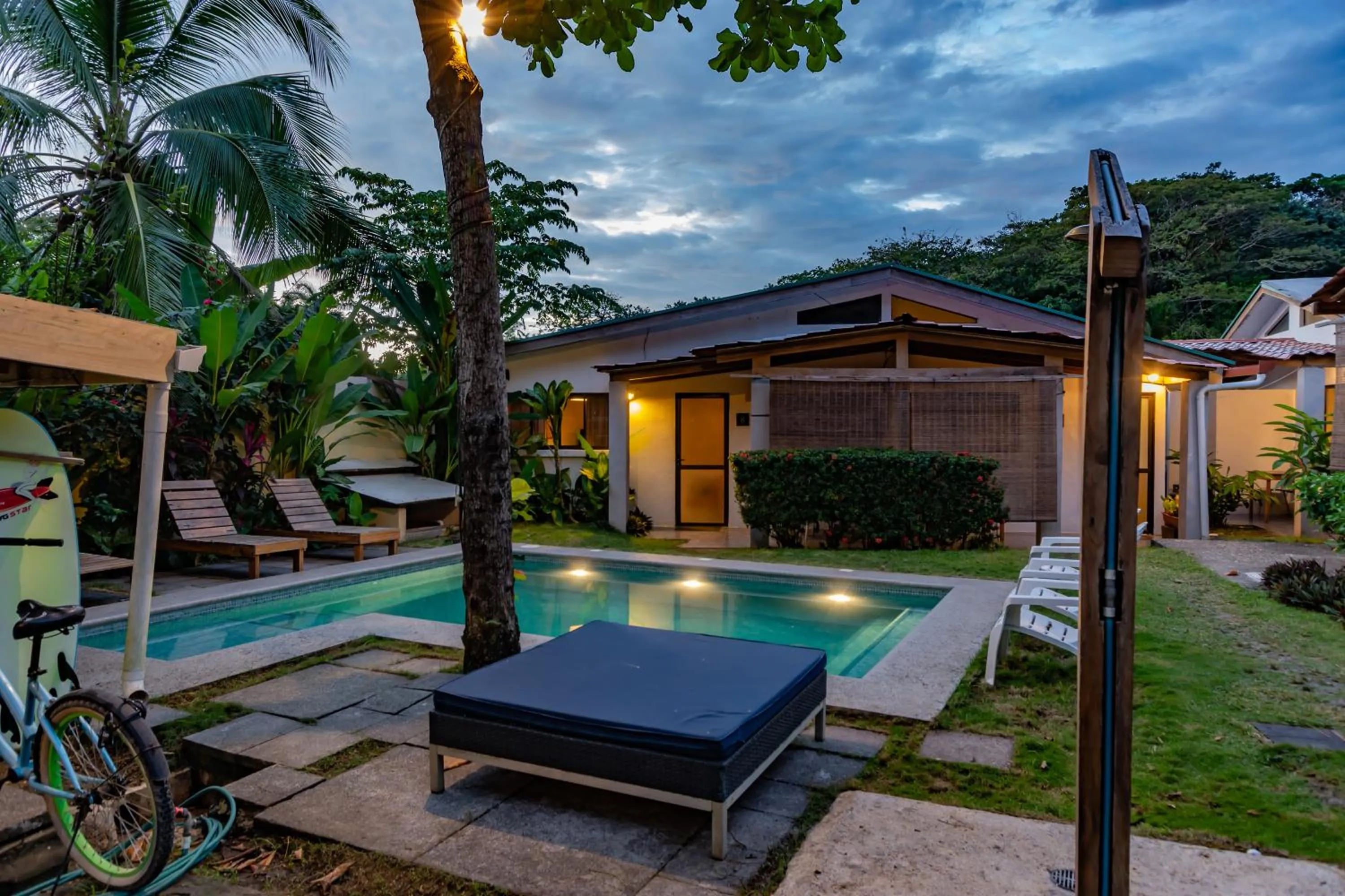Swimming pool in Maoritsio Garden Studios