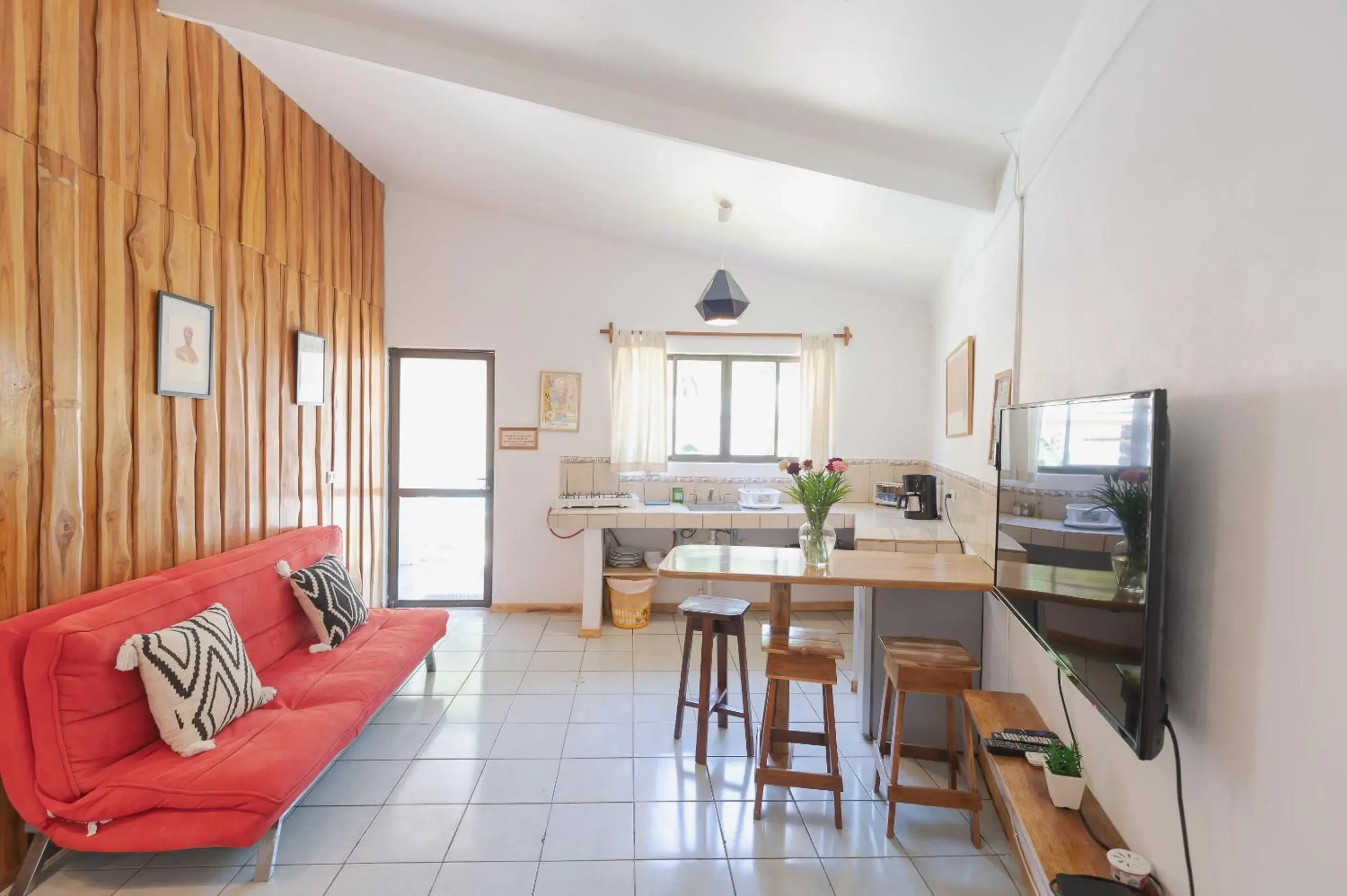 Comfort Double Room with Balcony in Maoritsio Garden Studios Comfort Double Room with Balcony in Maoritsio Garden Studios