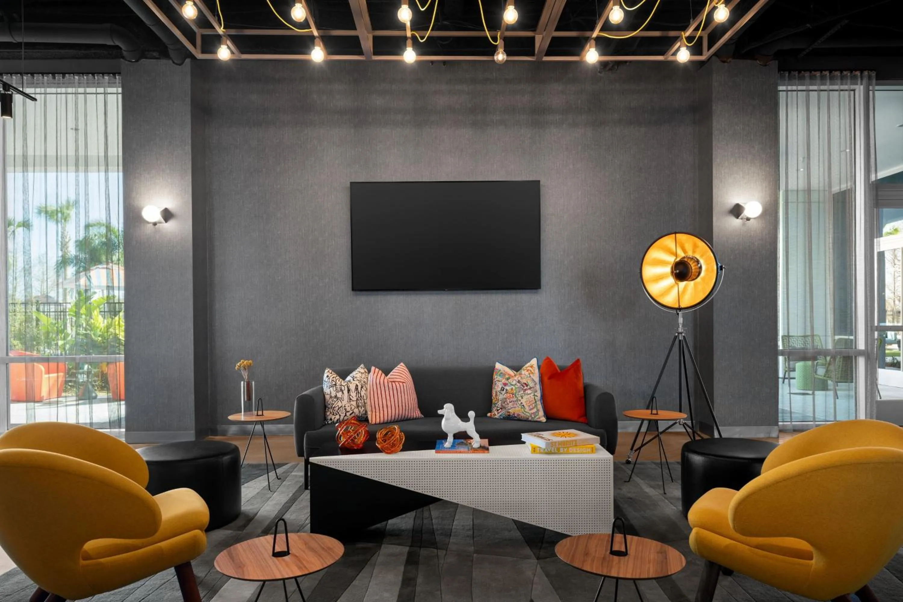 Lounge or bar in Aloft Orlando Lake Nona