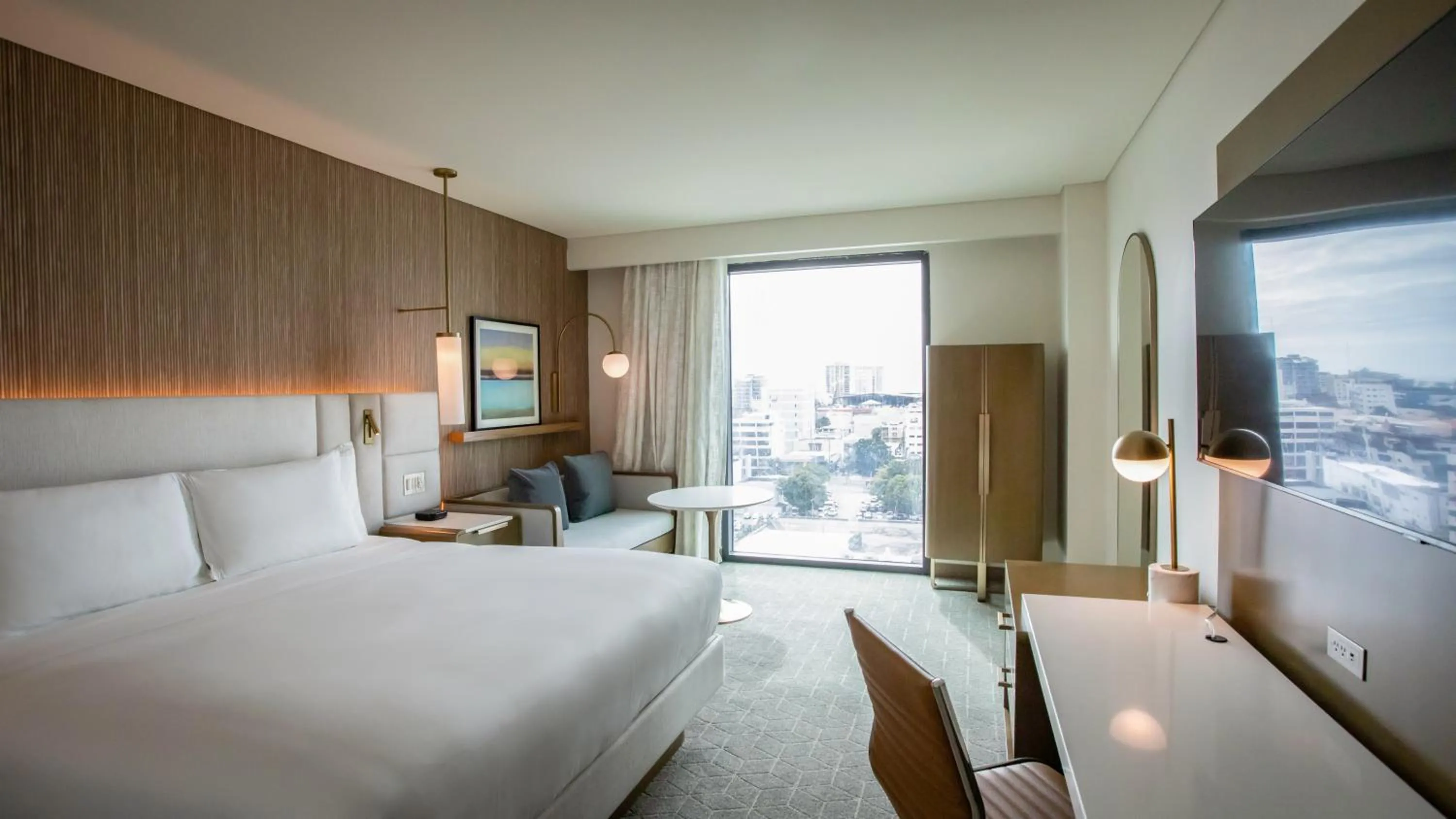 Bedroom, Bed in Courtyard by Marriott Santo Domingo Piantini