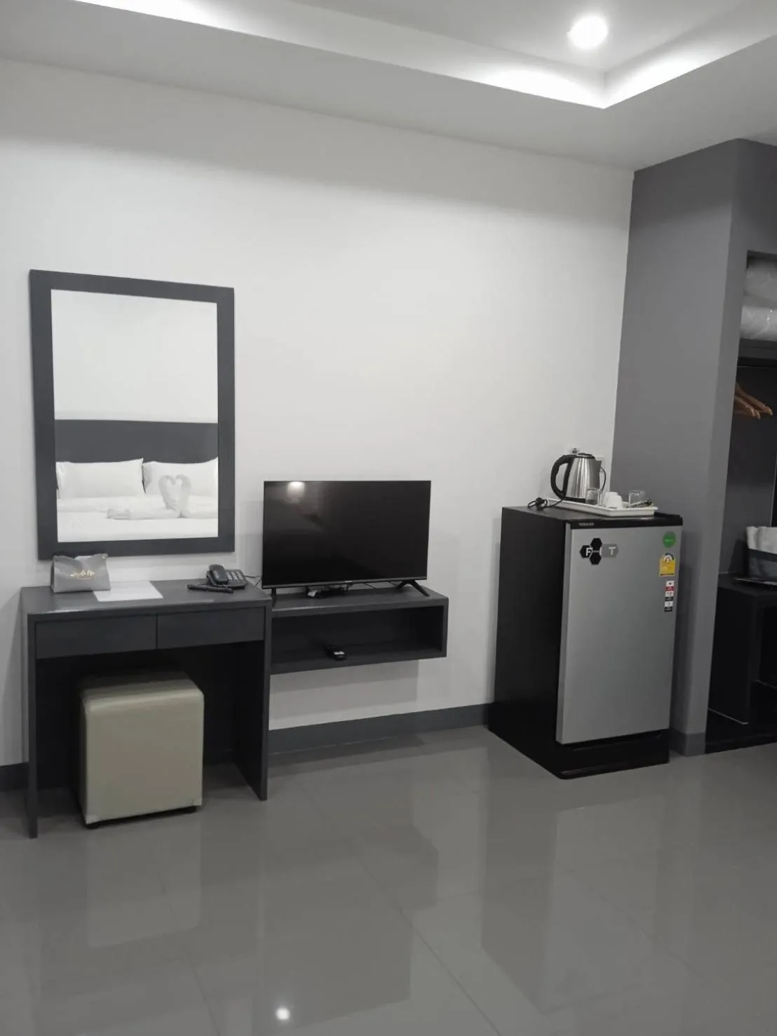 Photo of the whole room in D Night Suite Hotel