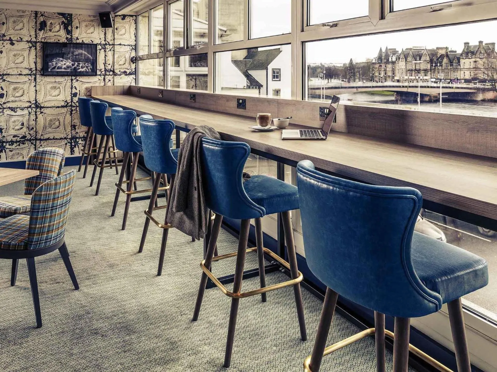 Lounge or bar in Mercure Inverness Hotel