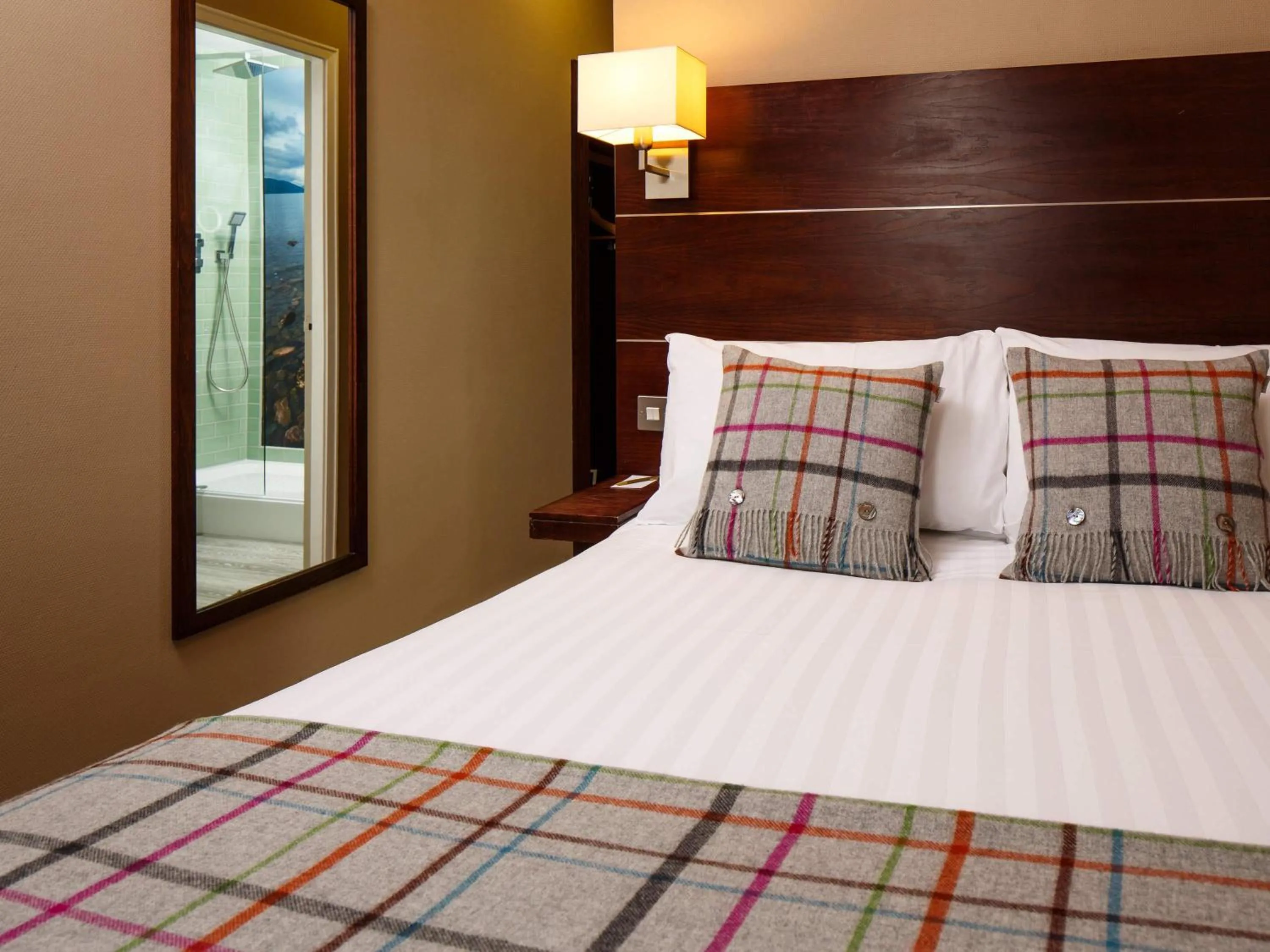 Bedroom, Bed in Mercure Inverness Hotel