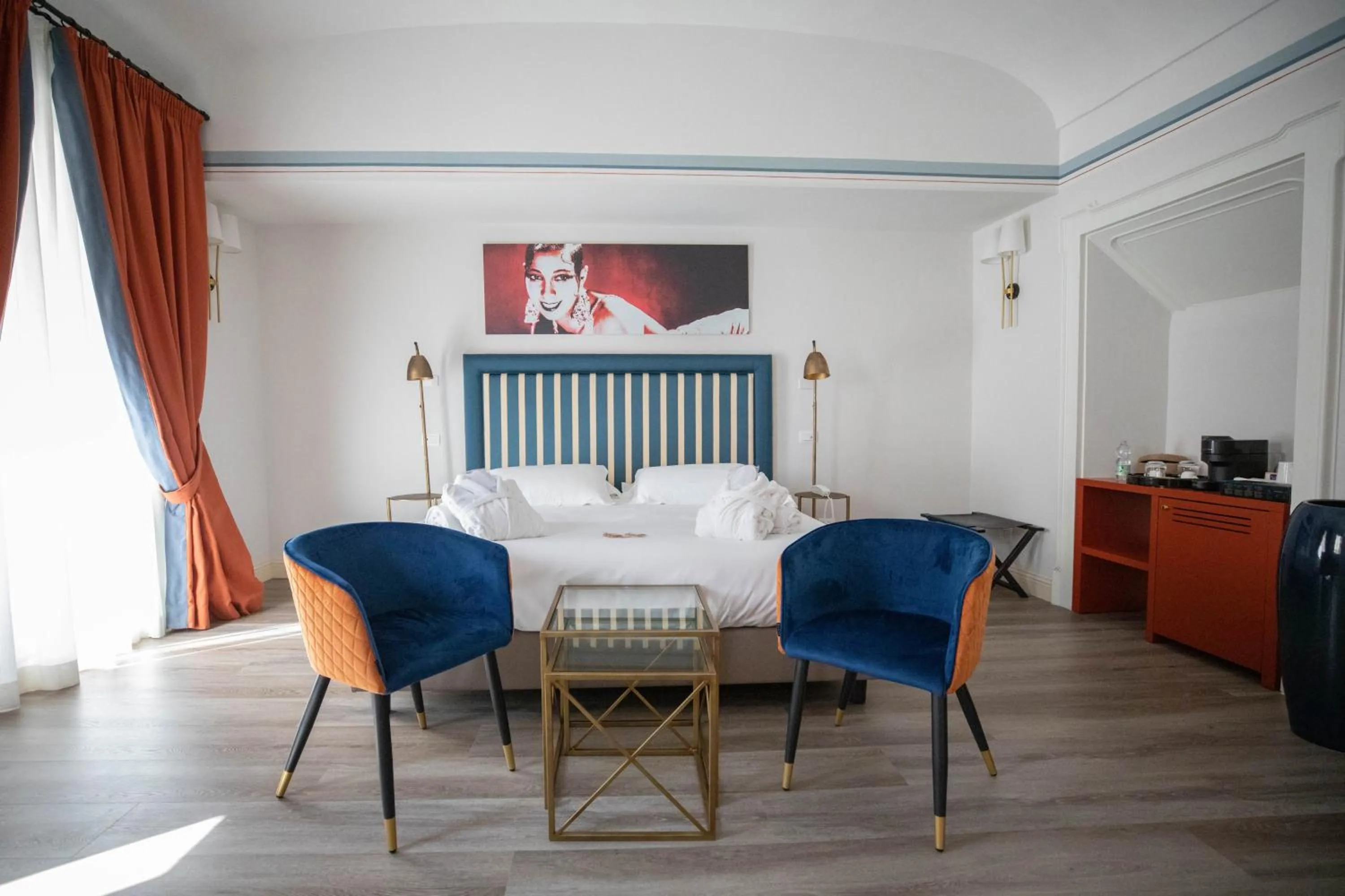Bed in Lanterne Magiche Ortigia Suites