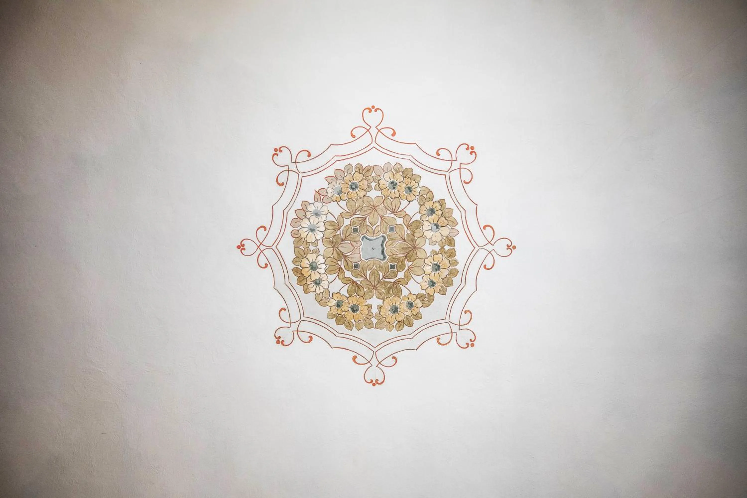 Decorative detail in Lanterne Magiche Ortigia Suites