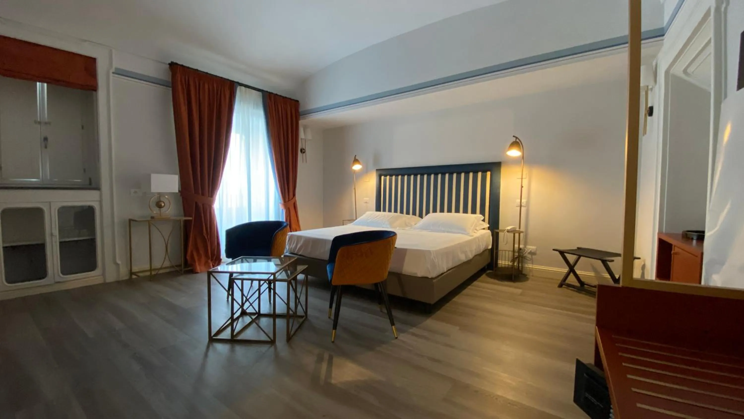 Bed in Lanterne Magiche Ortigia Suites