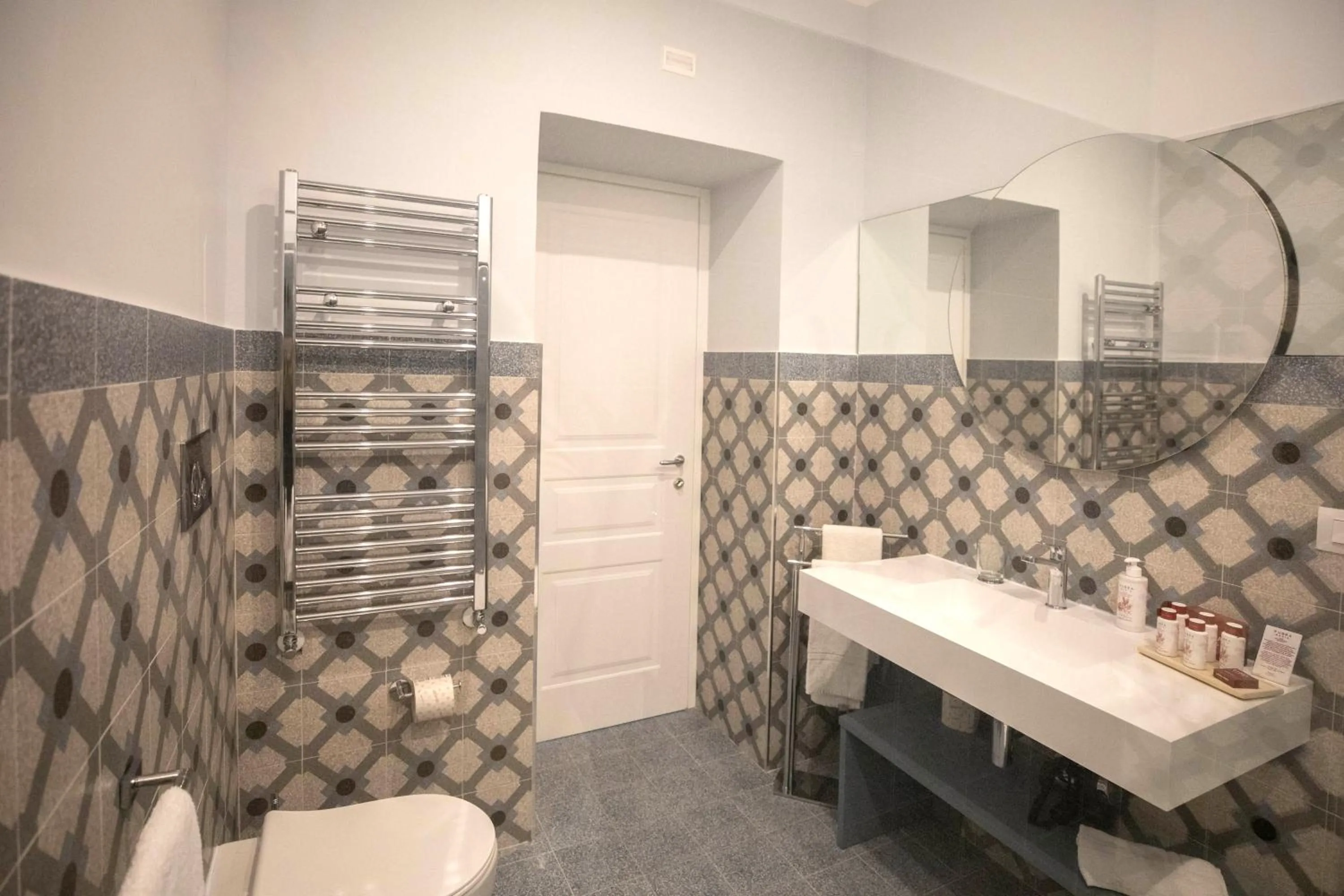 Bathroom in Lanterne Magiche Ortigia Suites