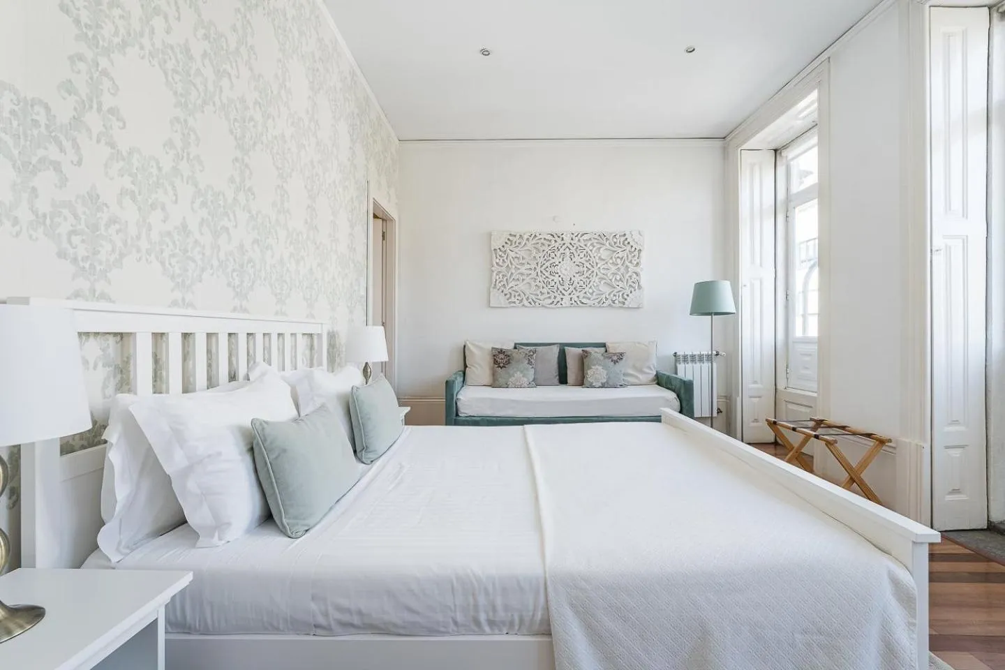 Bed in GuestReady - Charming House Marquês