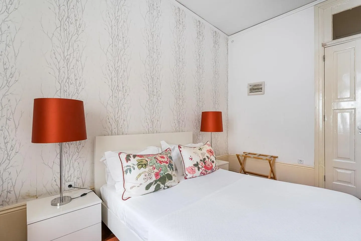 Bed in GuestReady - Charming House Marquês
