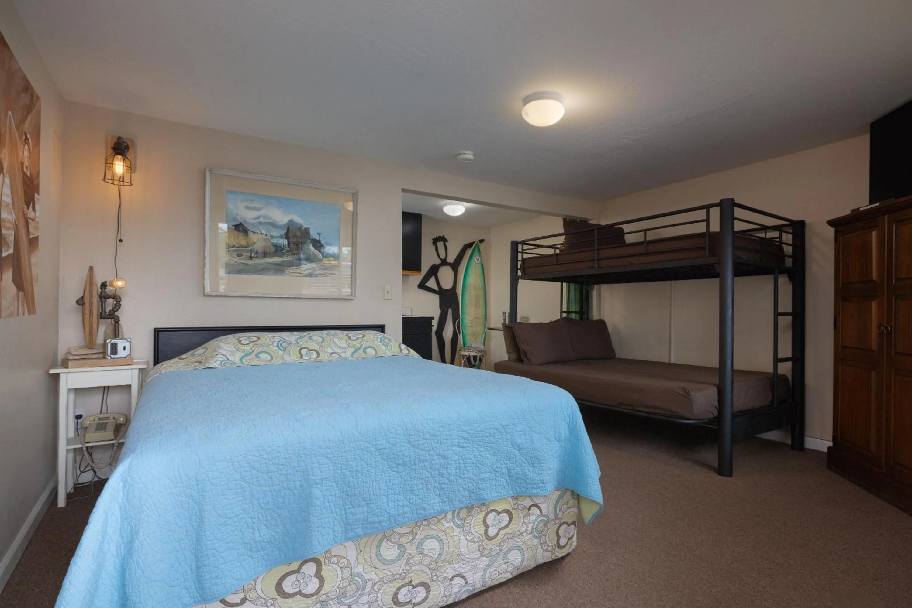 Sandy Cove Inn