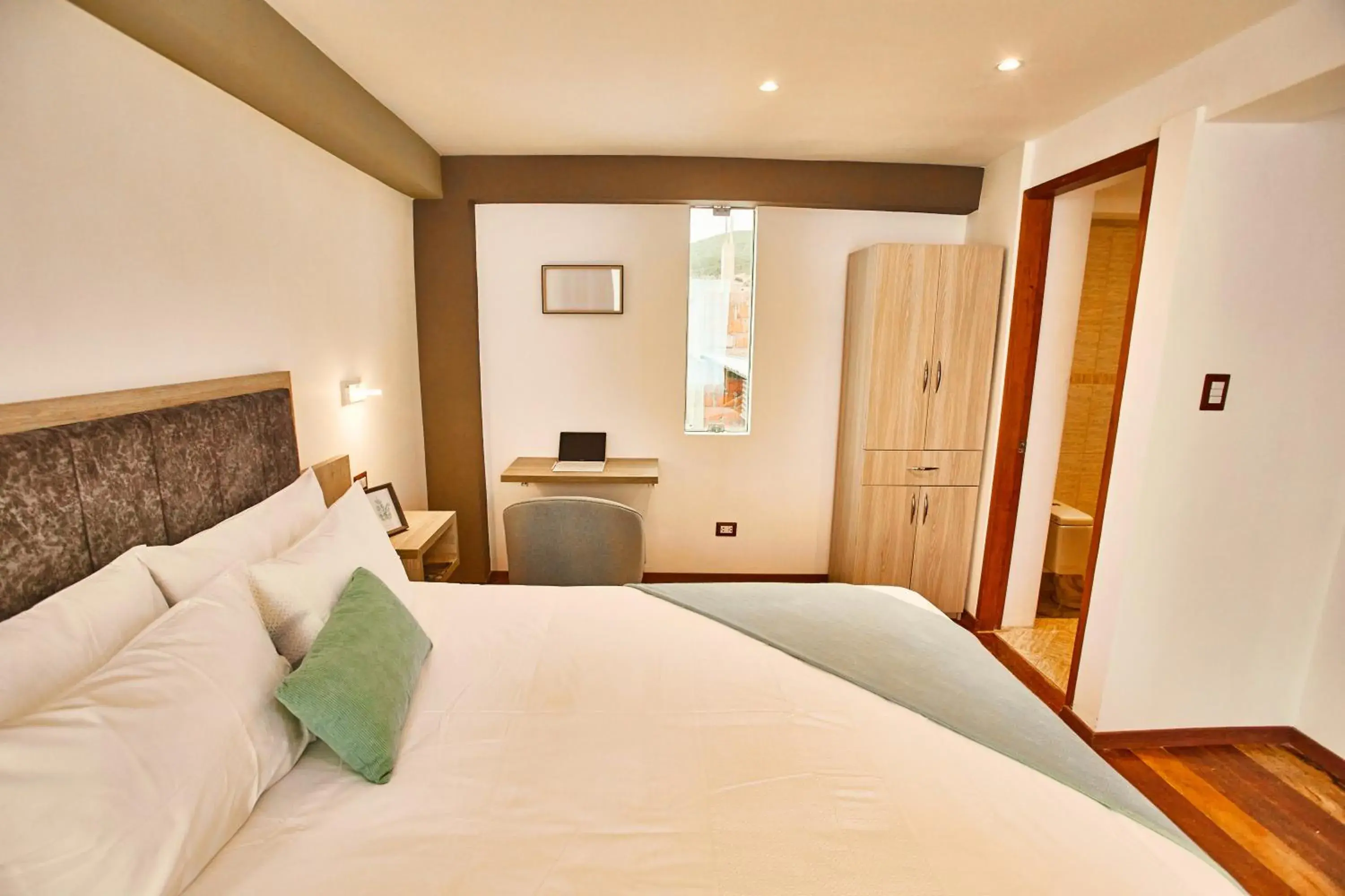 Double Room in Inti Tampu Inn Double Room in Inti Tampu Inn