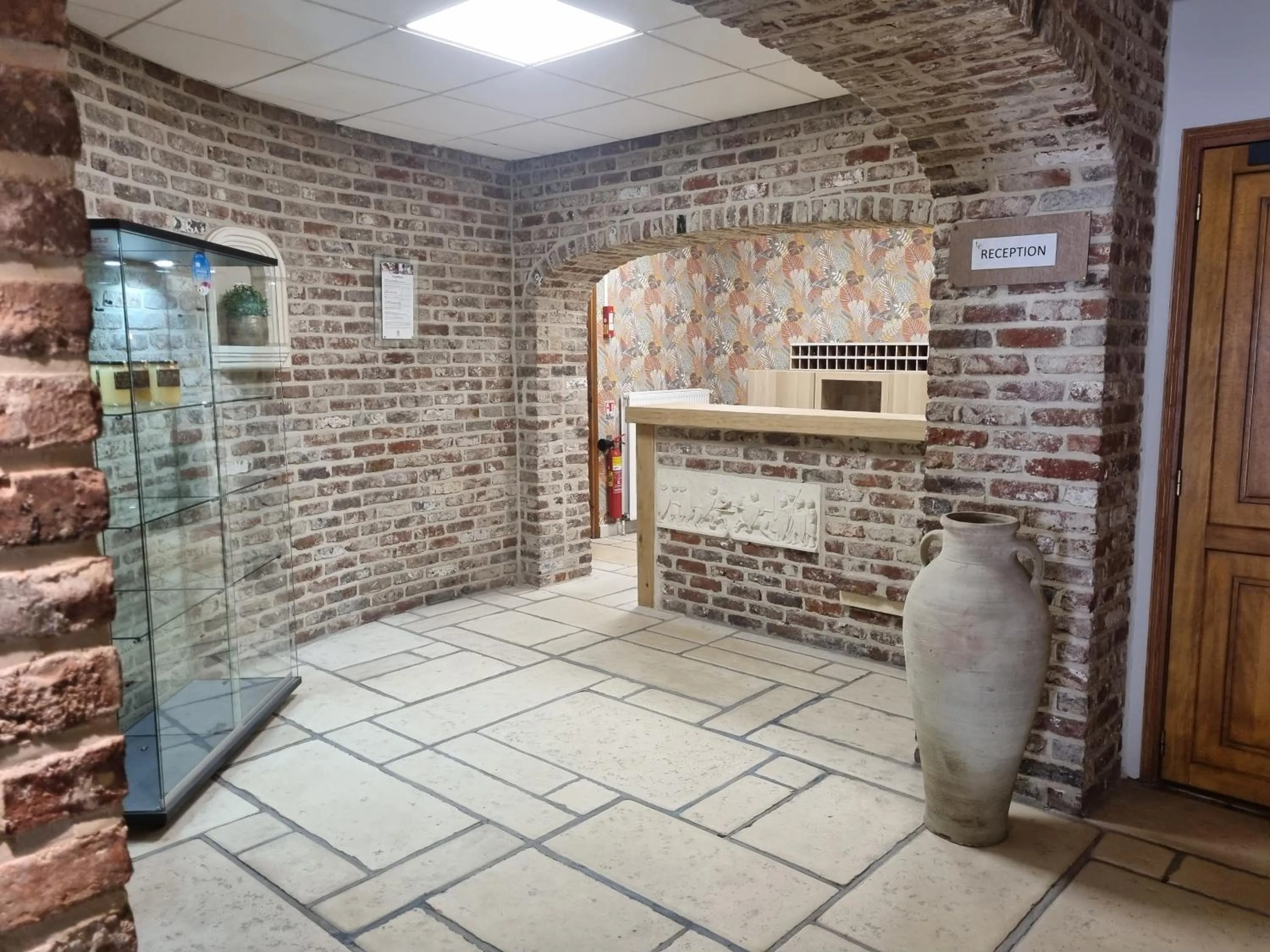 Property building in Hôtel Le Prieuré