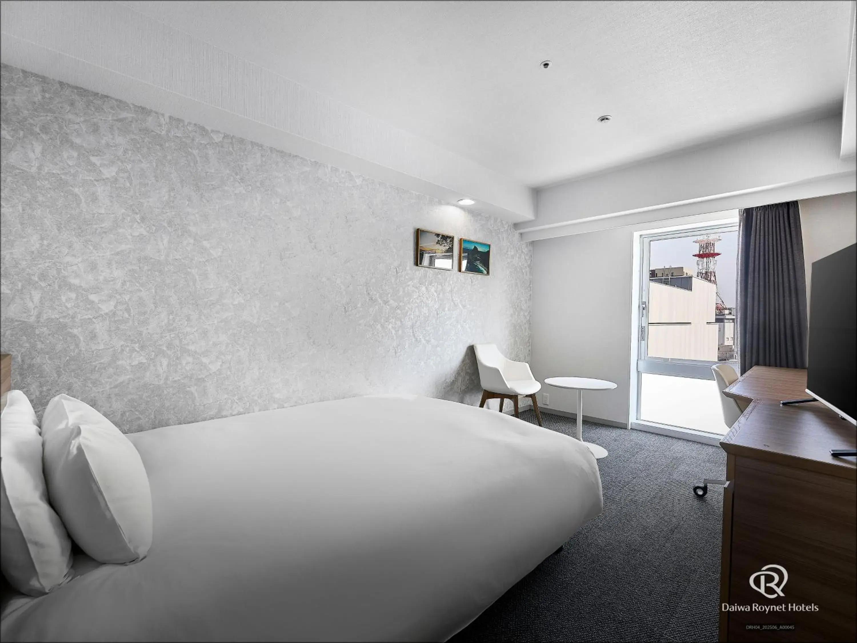 Standard Room - Non-Smoking (1 Adult) in Daiwa Roynet Hotel Numazu Standard Room - Non-Smoking (1 Adult) in Daiwa Roynet Hotel Numazu