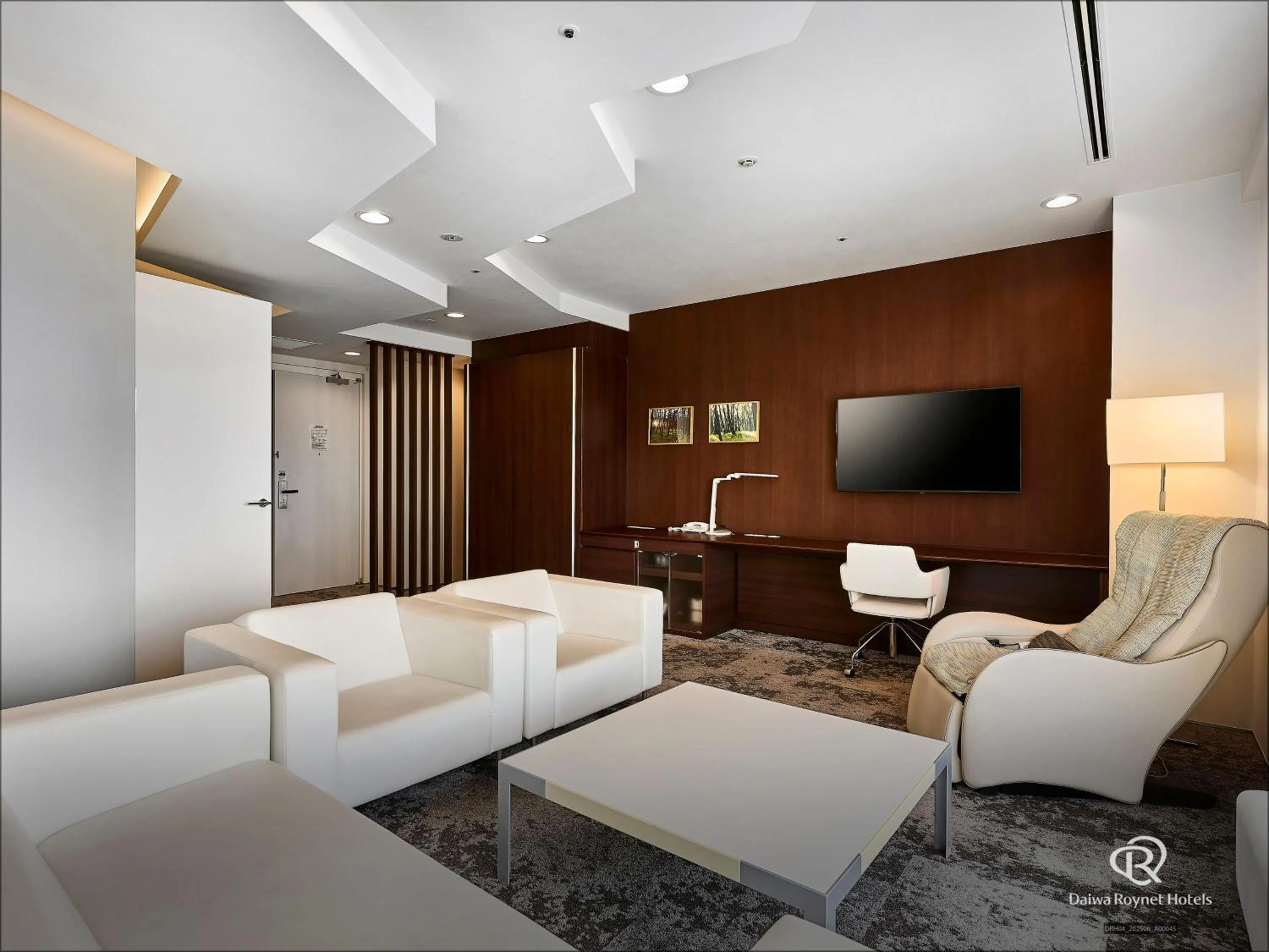 Photo of the whole room in Daiwa Roynet Hotel Numazu