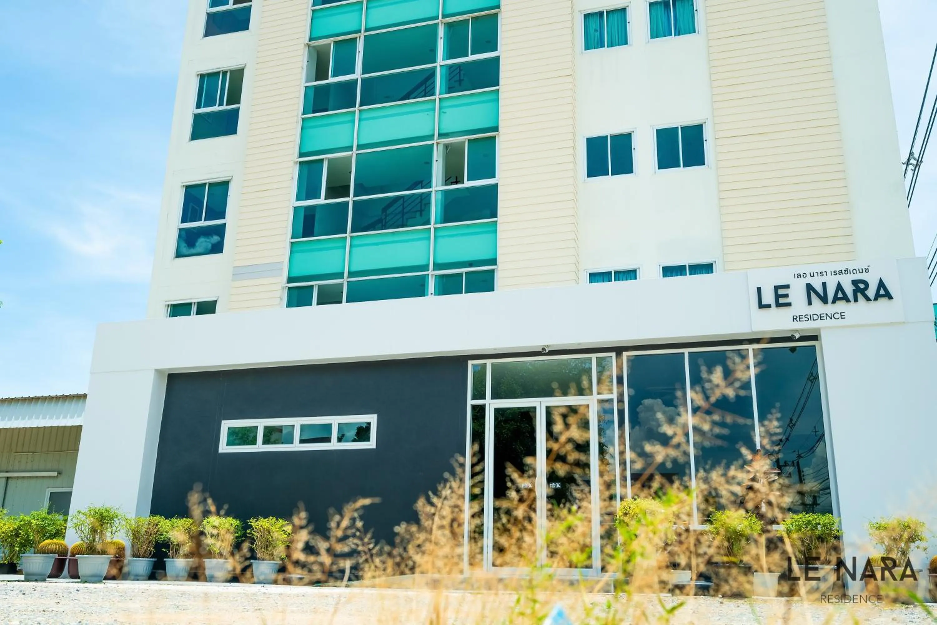 Property building in Le Nara Residence