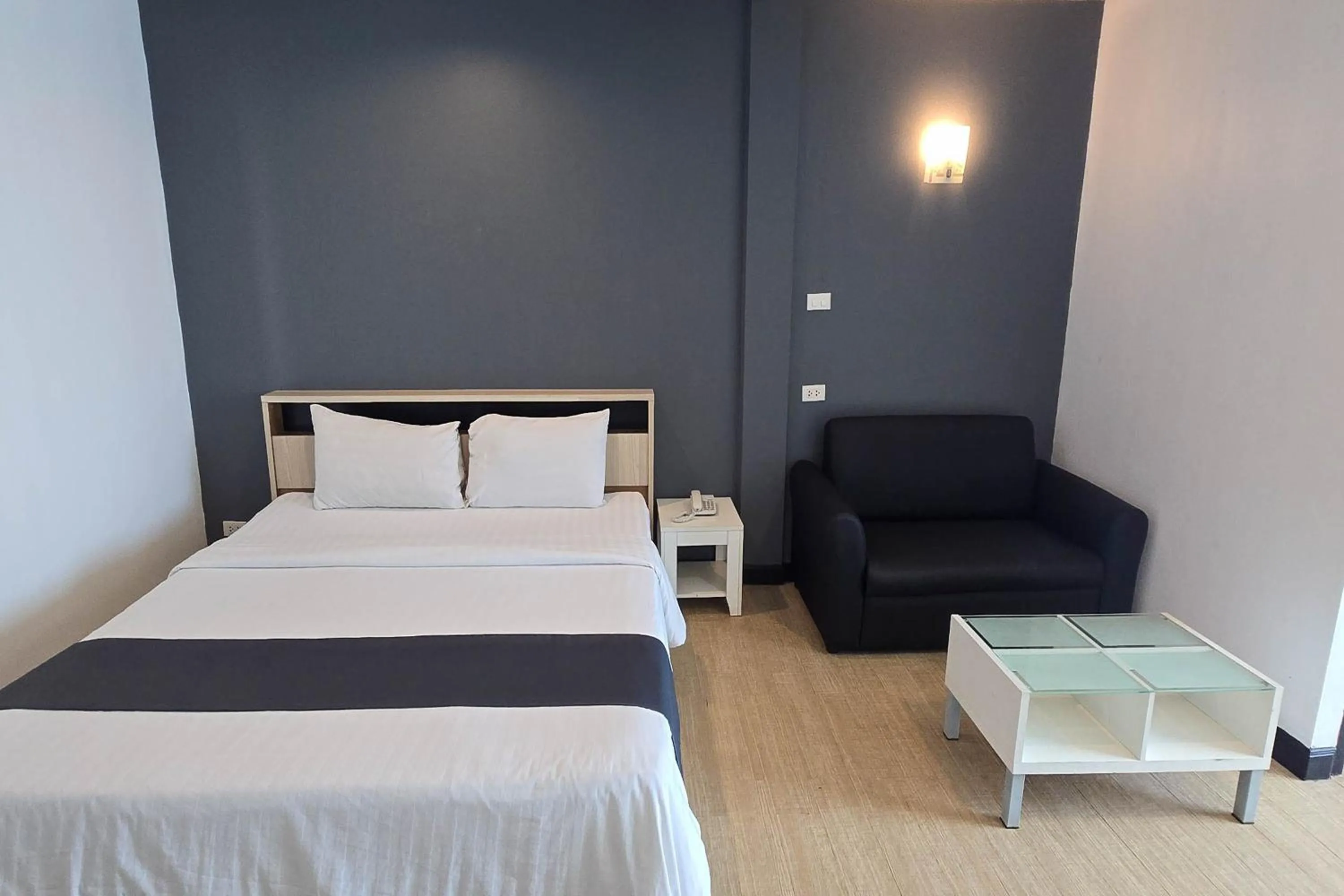 Bed in Le Nara Residence