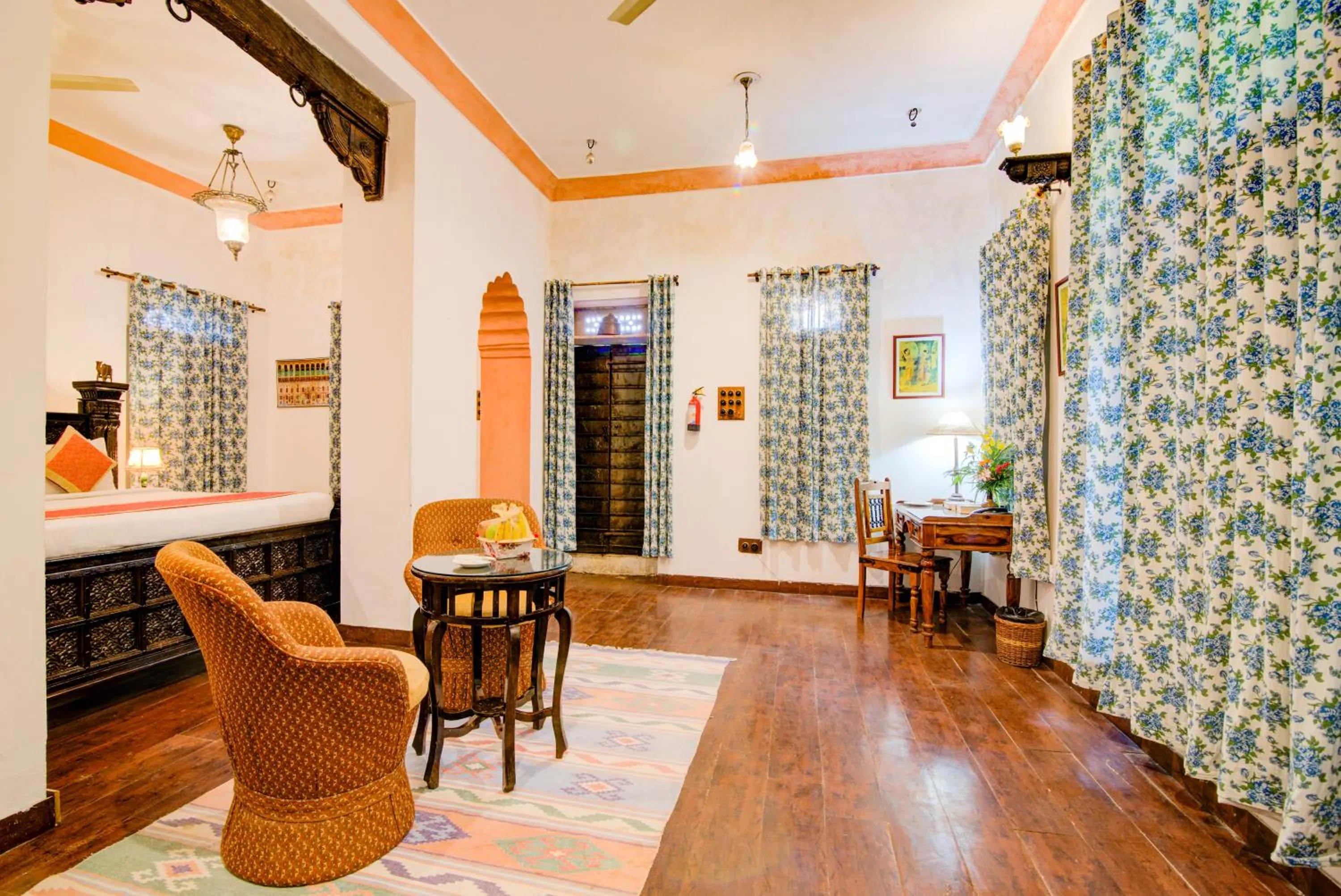 Living room in Fort Dadhikar, Alwar