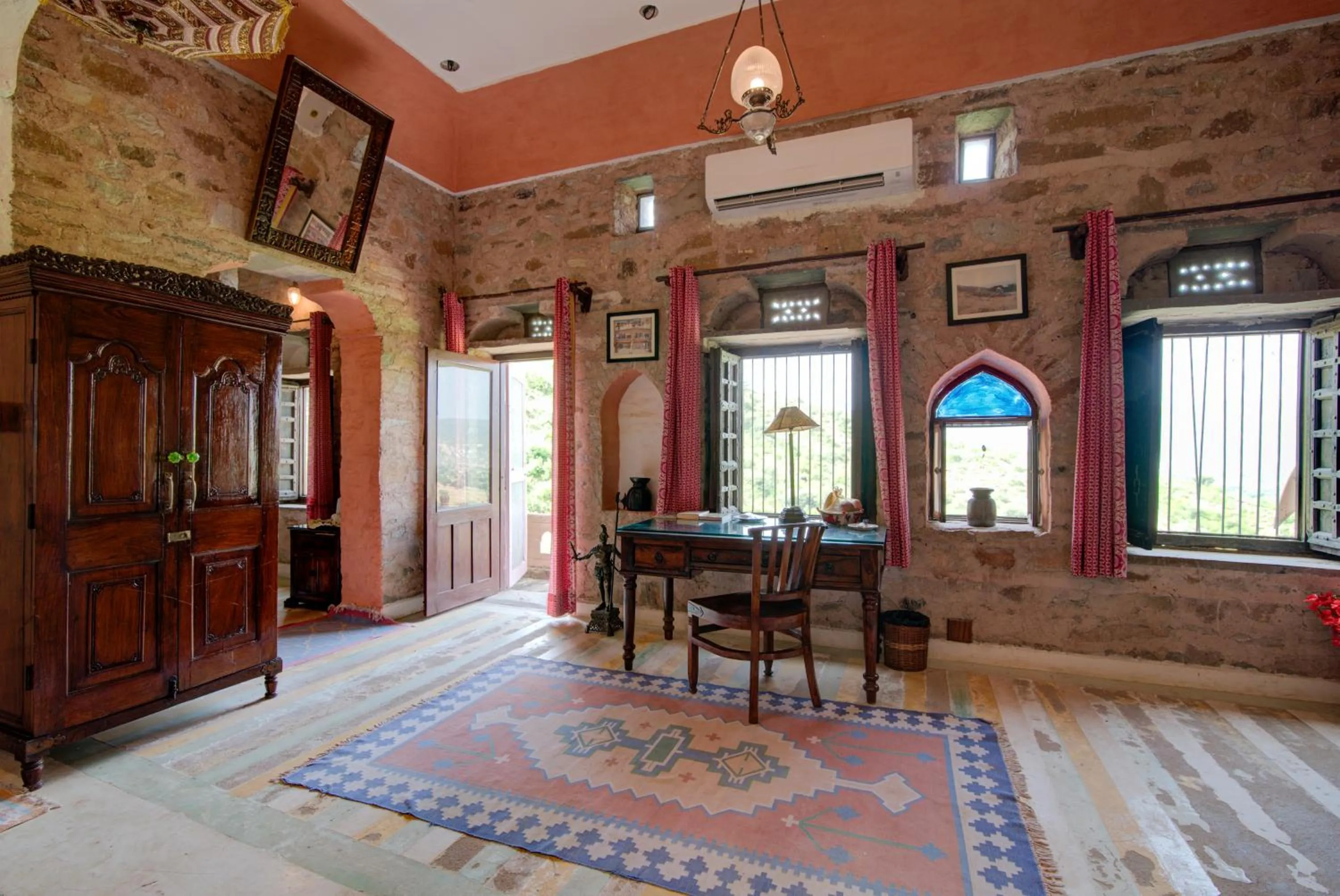 Living room in Fort Dadhikar, Alwar