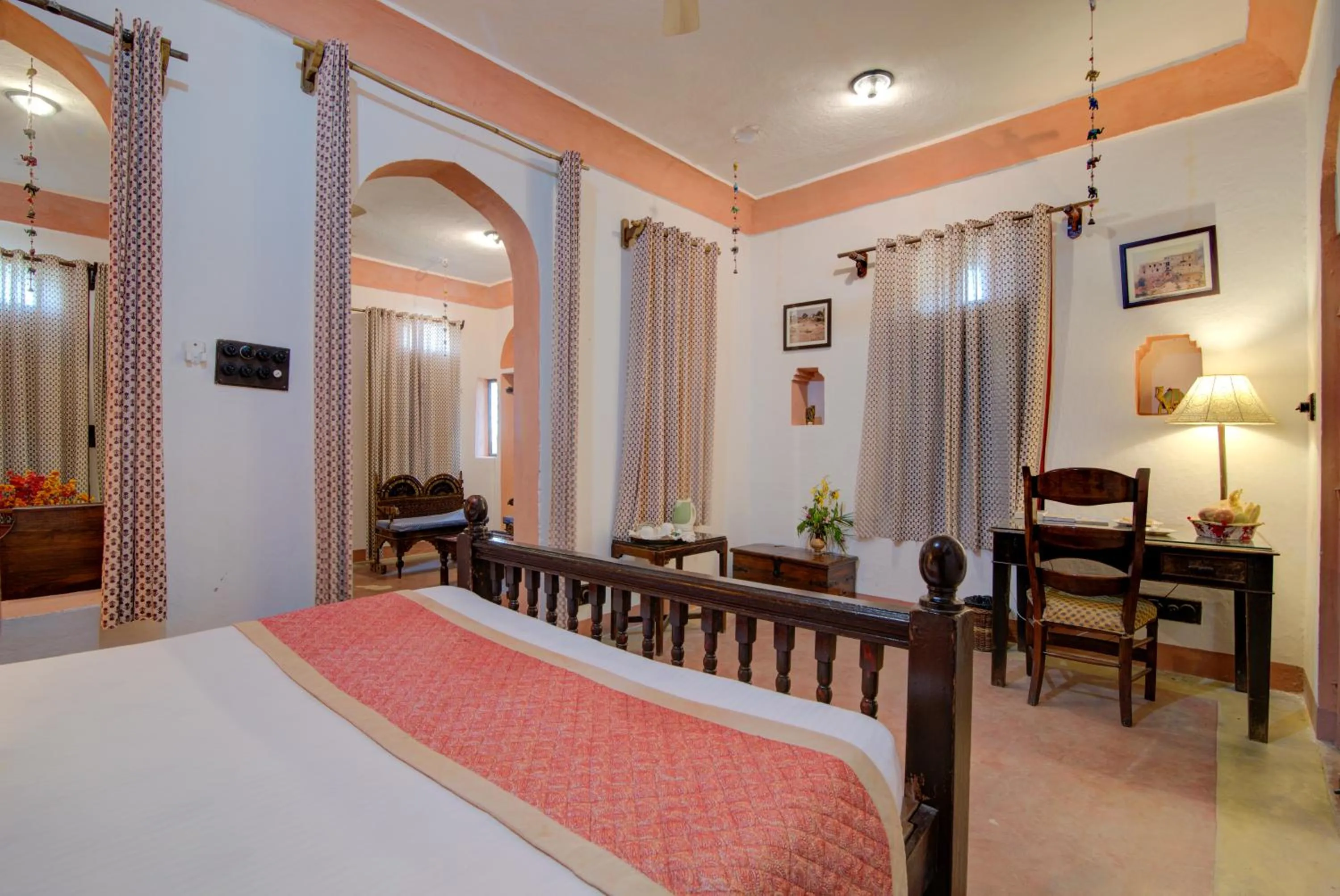 Bed in Fort Dadhikar, Alwar