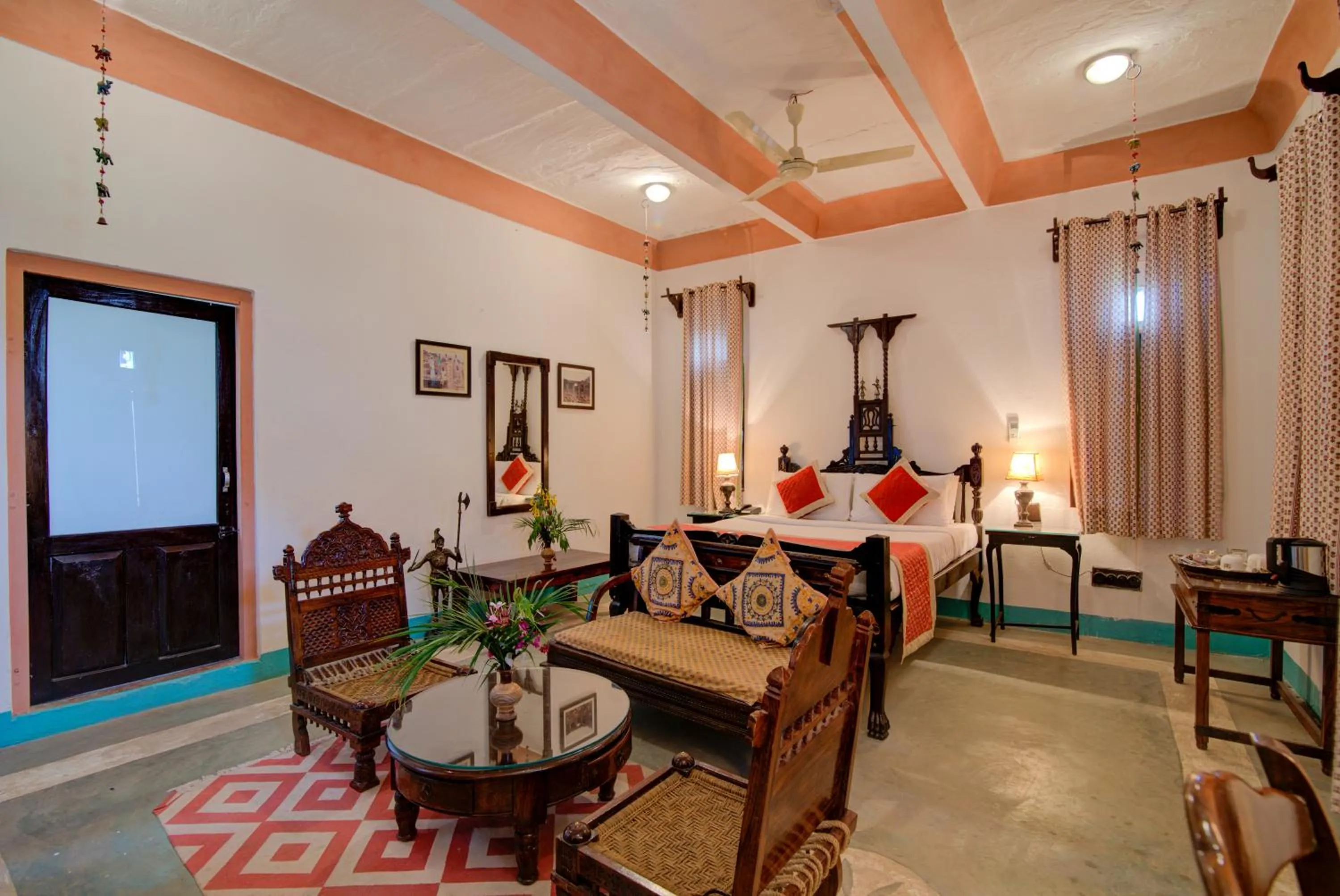 Living room in Fort Dadhikar, Alwar