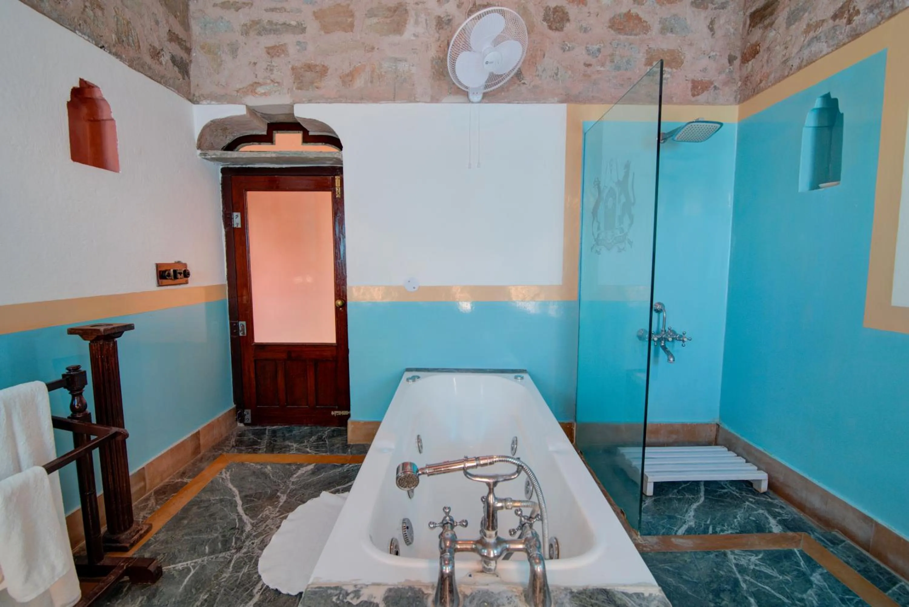 Bathroom in Fort Dadhikar, Alwar