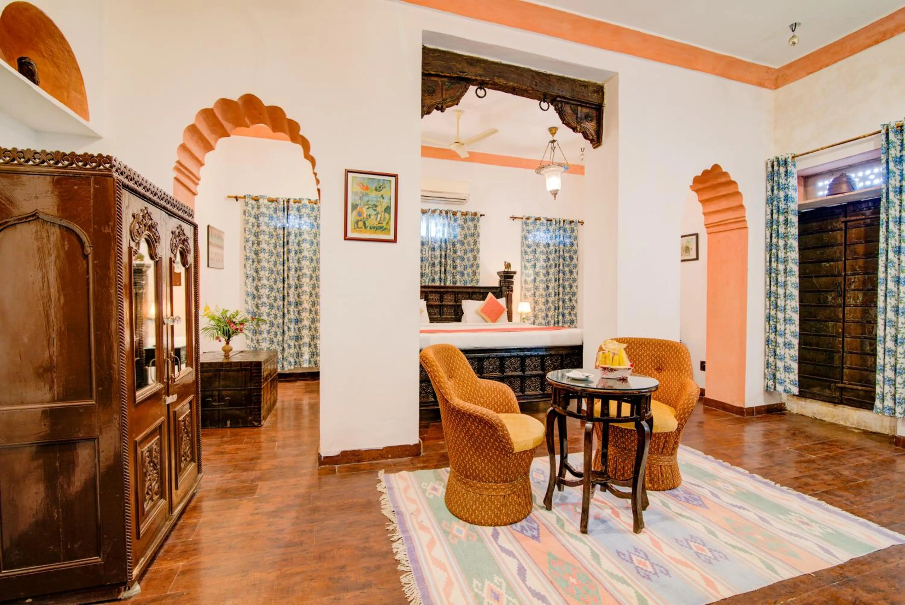 Living room in Fort Dadhikar, Alwar