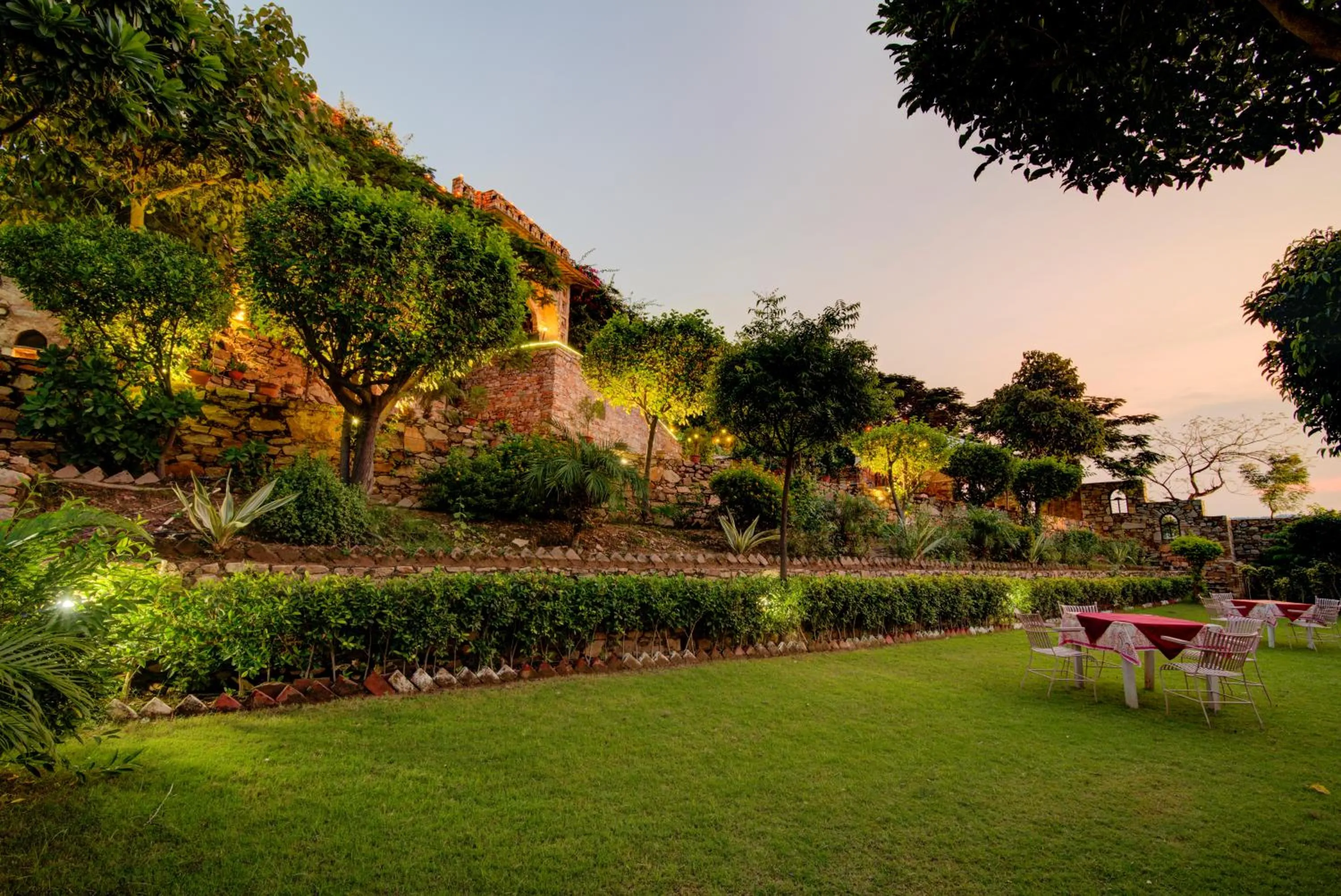 Garden in Fort Dadhikar, Alwar