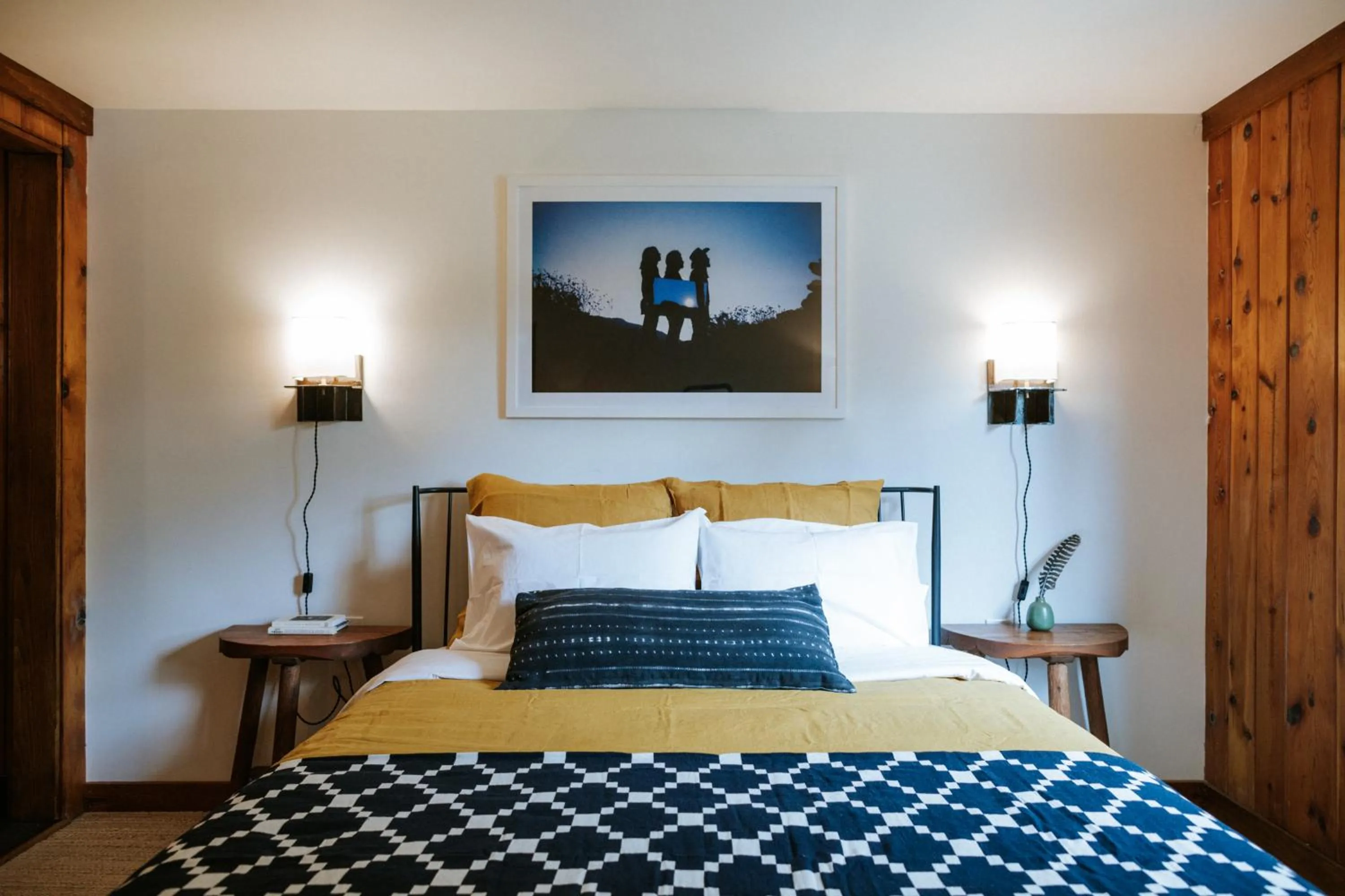 Bedroom, Bed in The Leeway