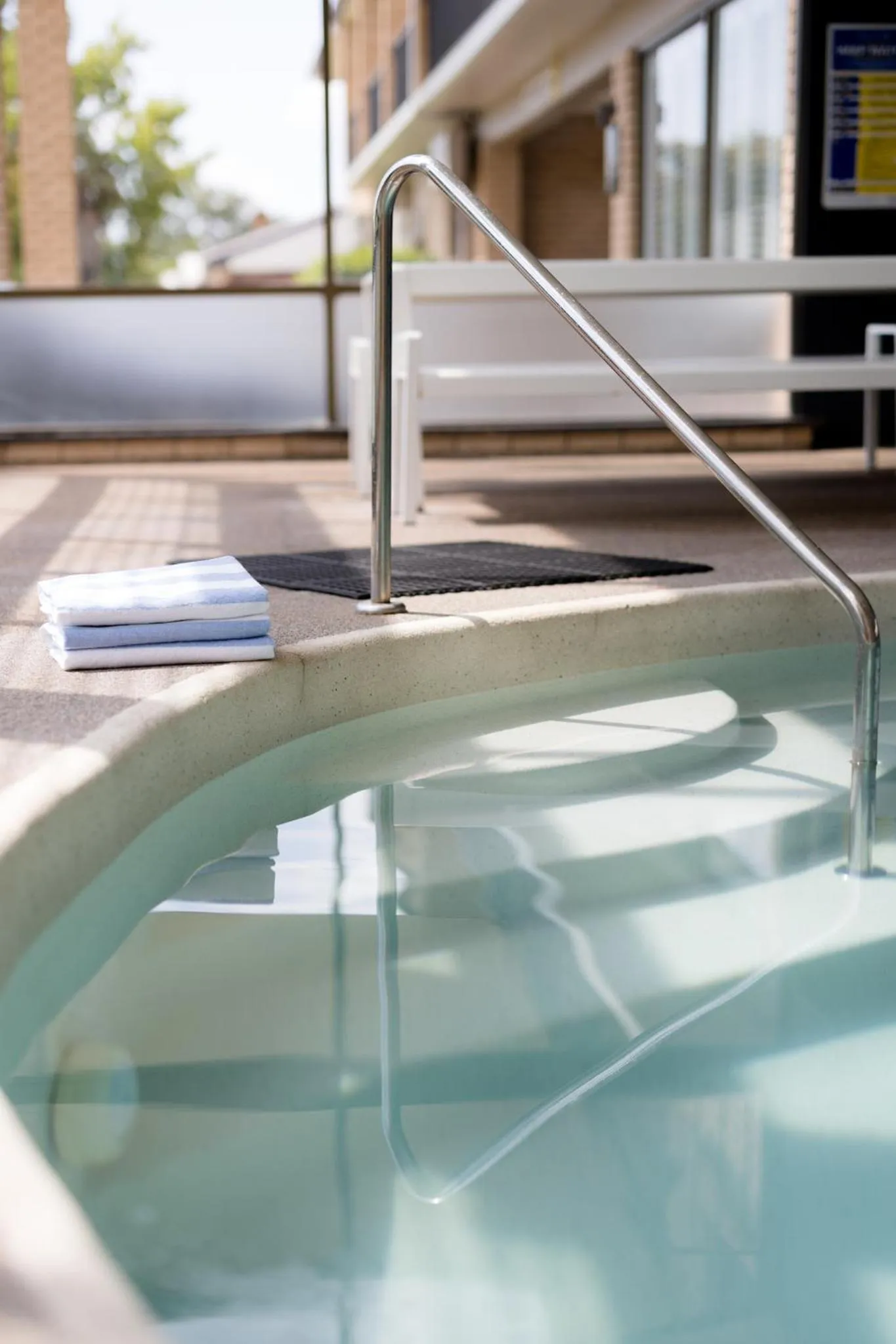 Pool view in West End Motor Lodge