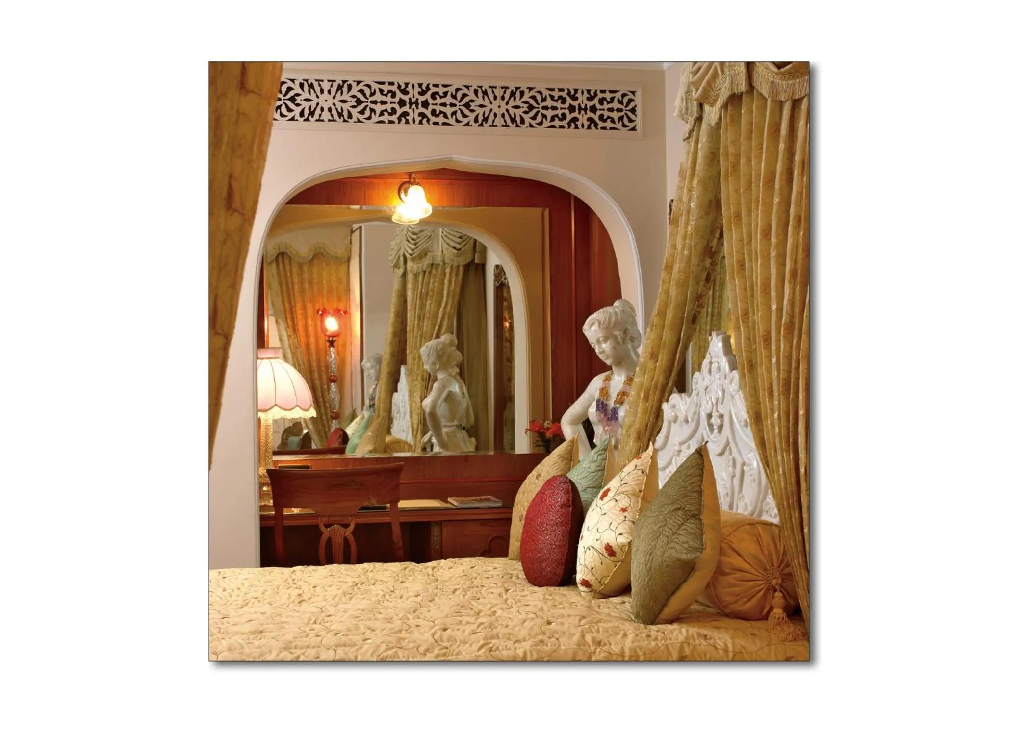 Bed in Shiv Vilas Resort