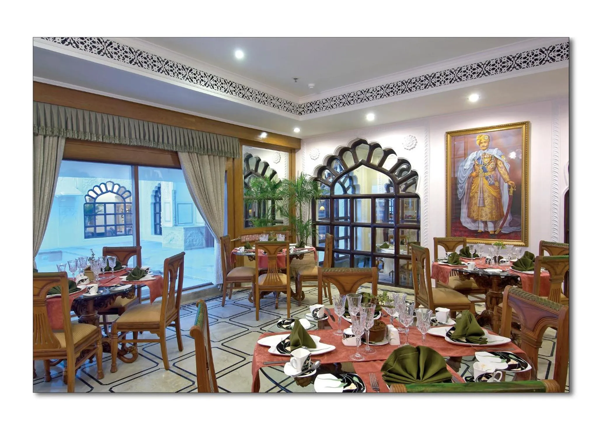 Meals in Shiv Vilas Resort