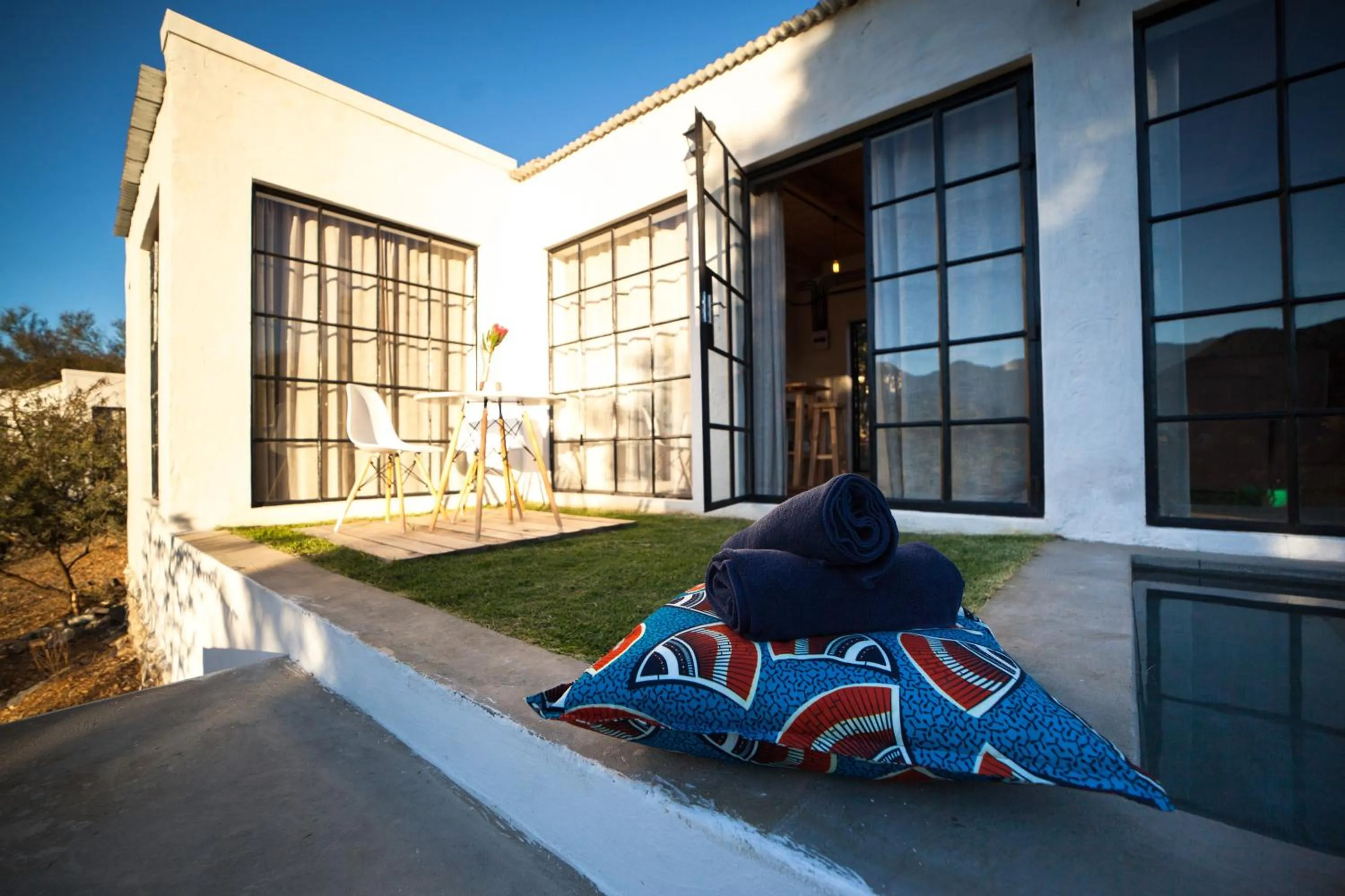 Swimming pool in De Kombuys