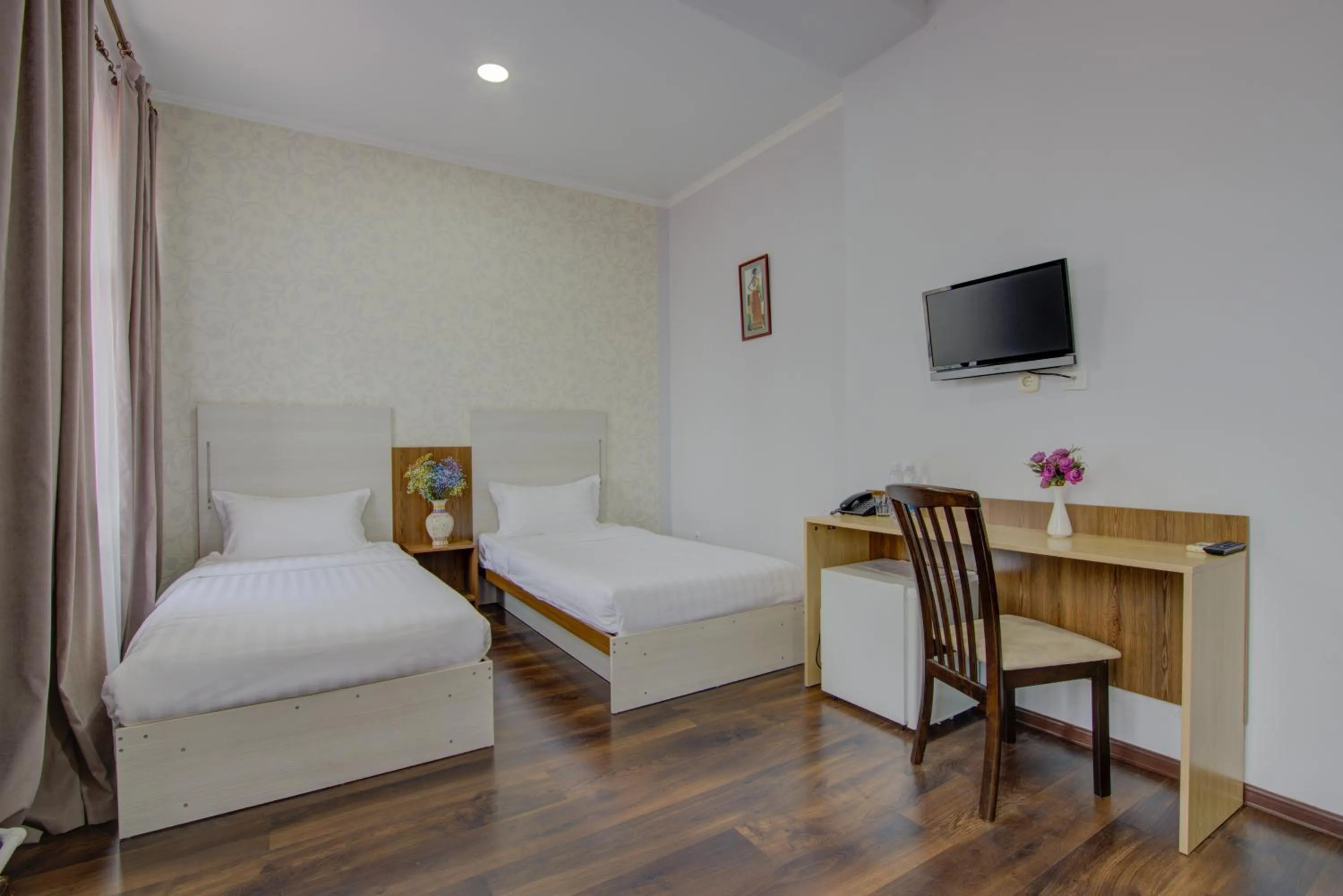 Bed in Shah Palace Hotel