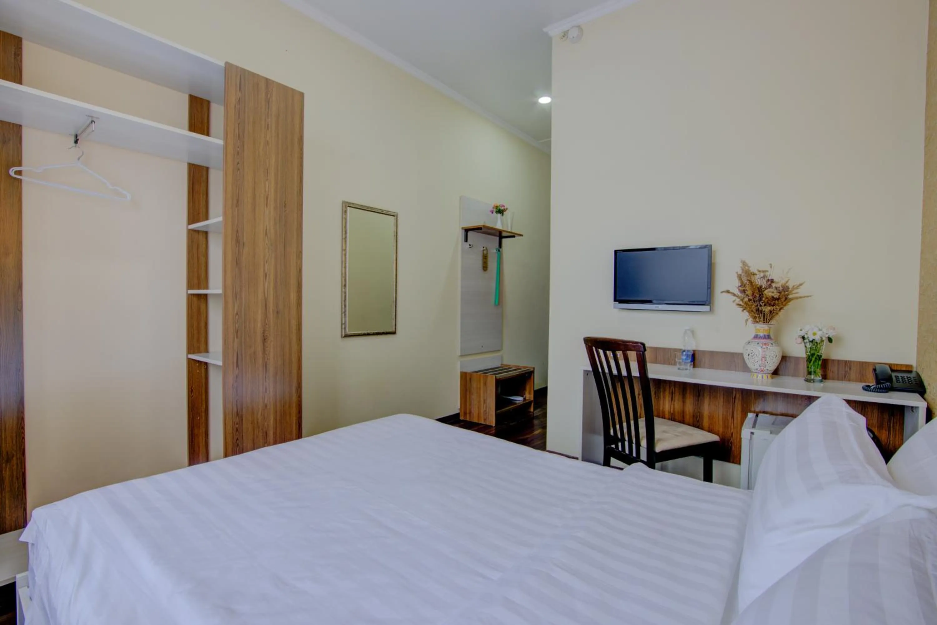 Bed in Shah Palace Hotel