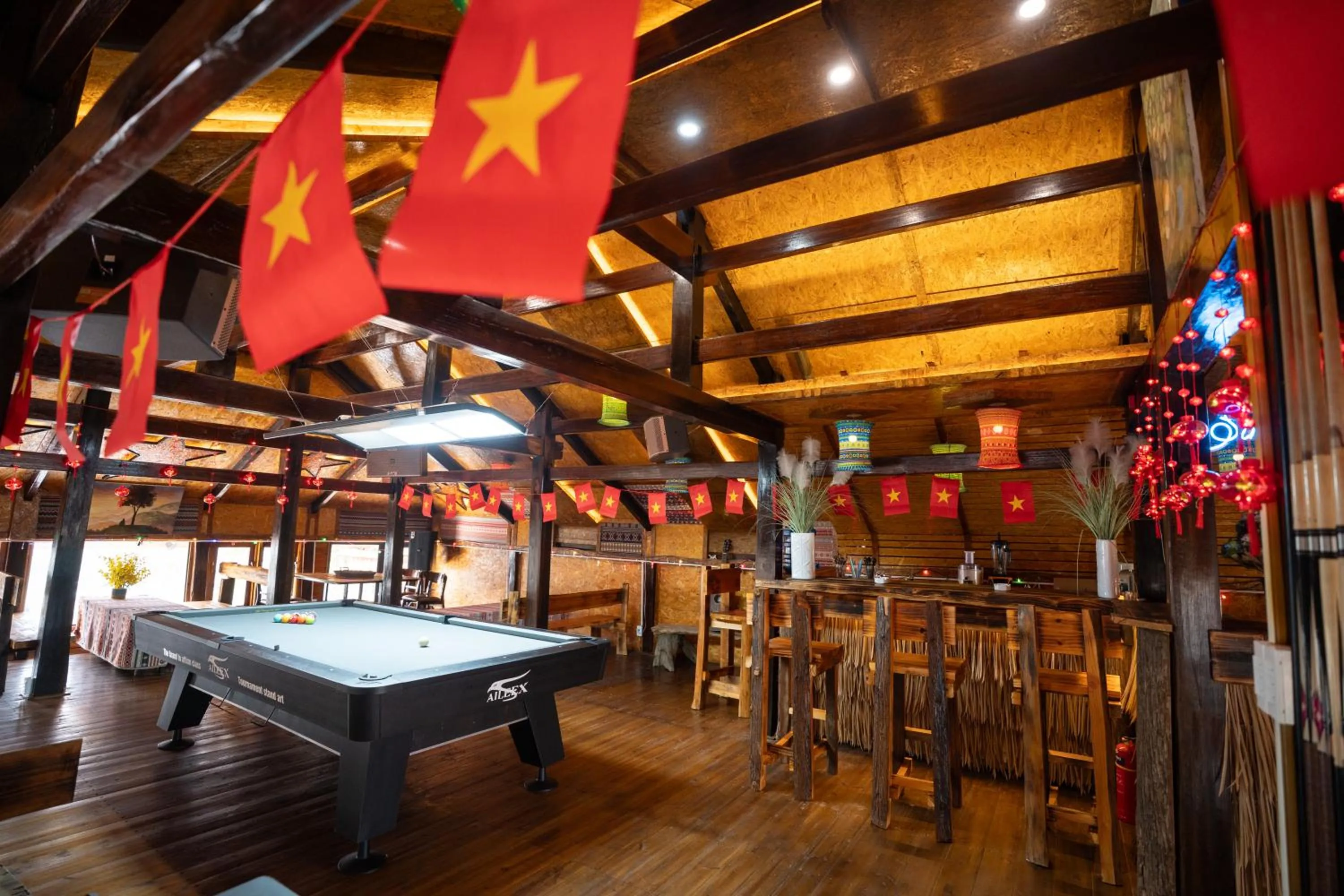 Sinai Bungalow & Hotel SaPa