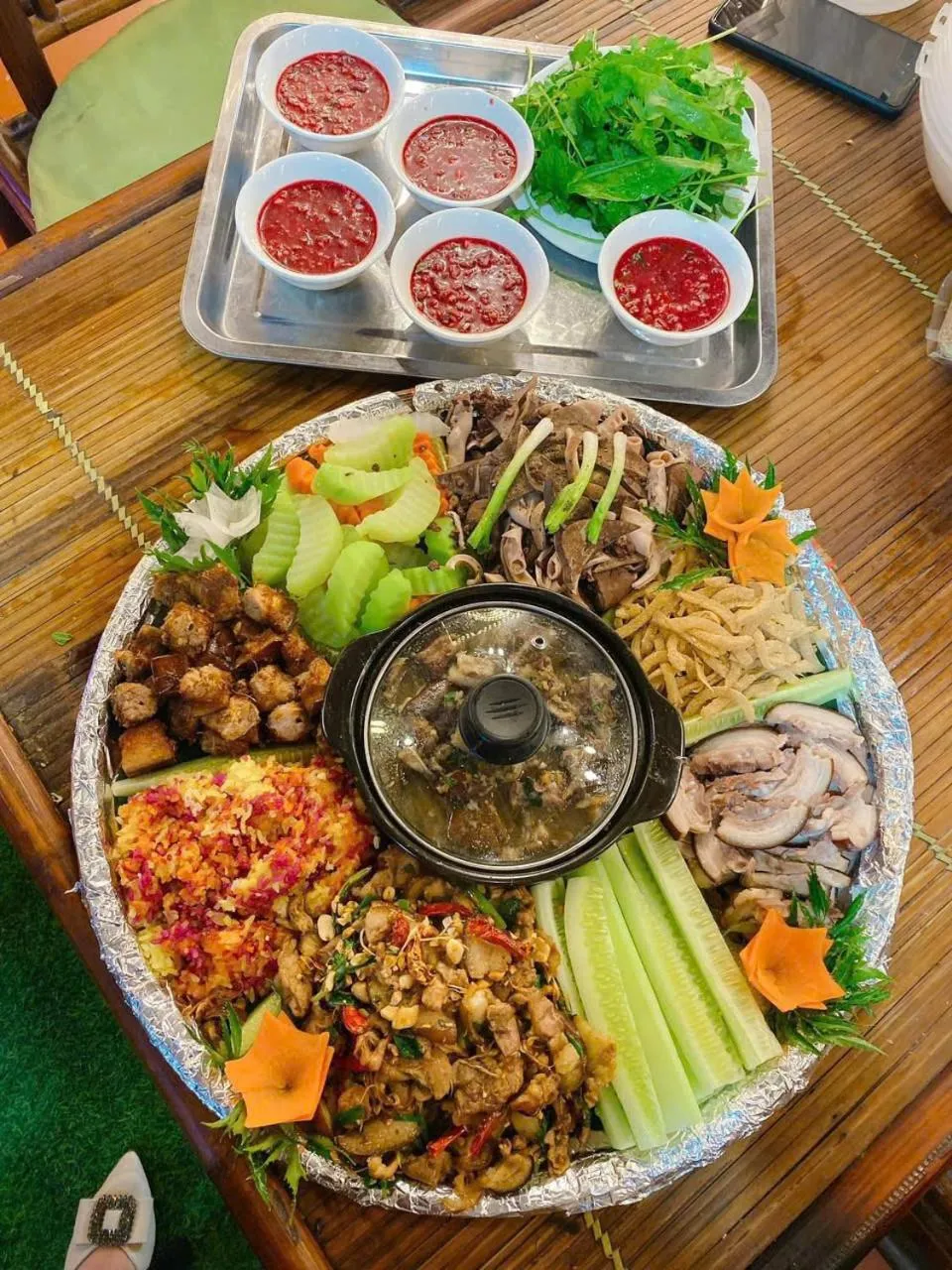 Dinner in Sinai Bungalow & Hotel SaPa