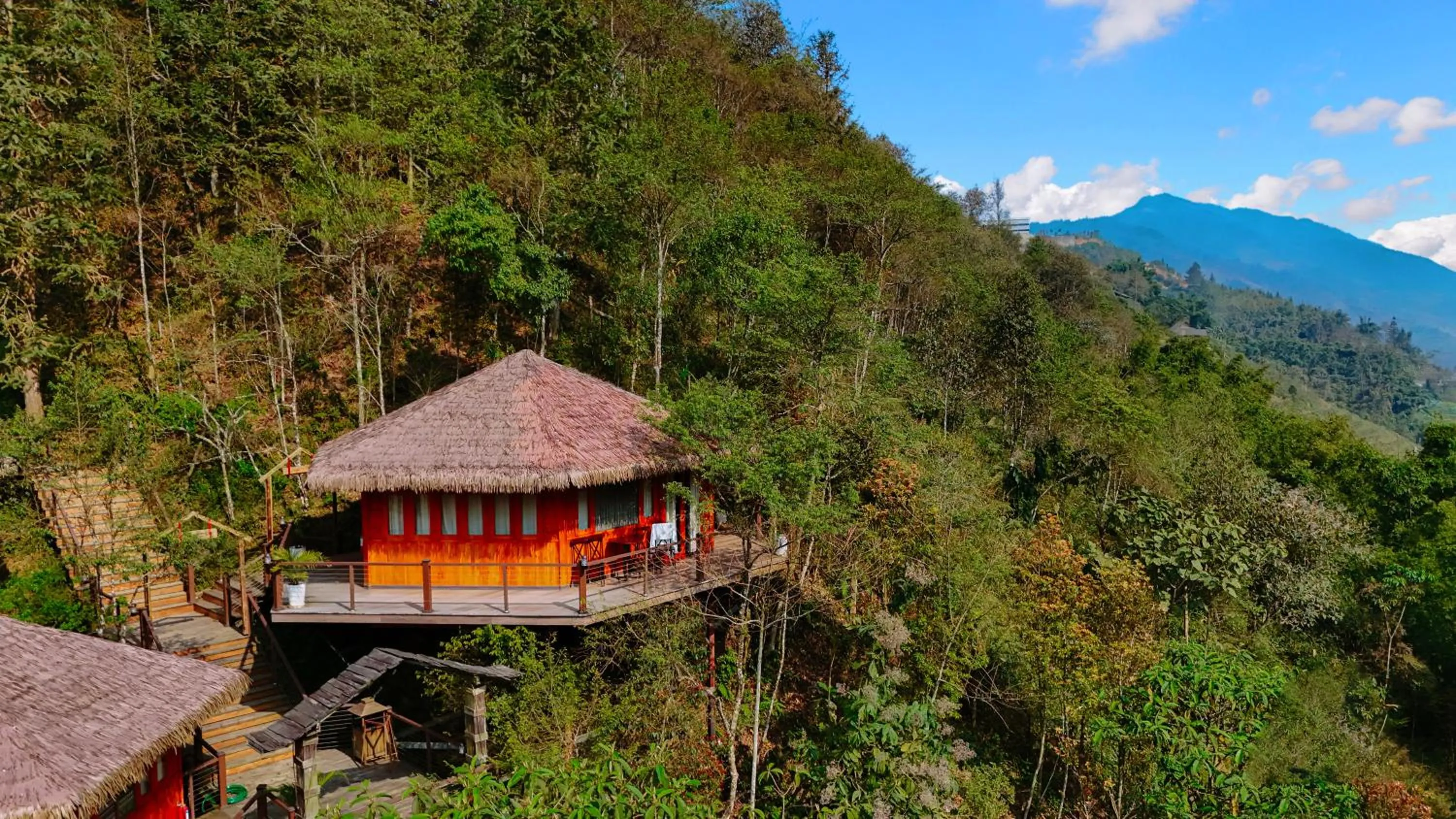 Sinai Bungalow & Hotel SaPa