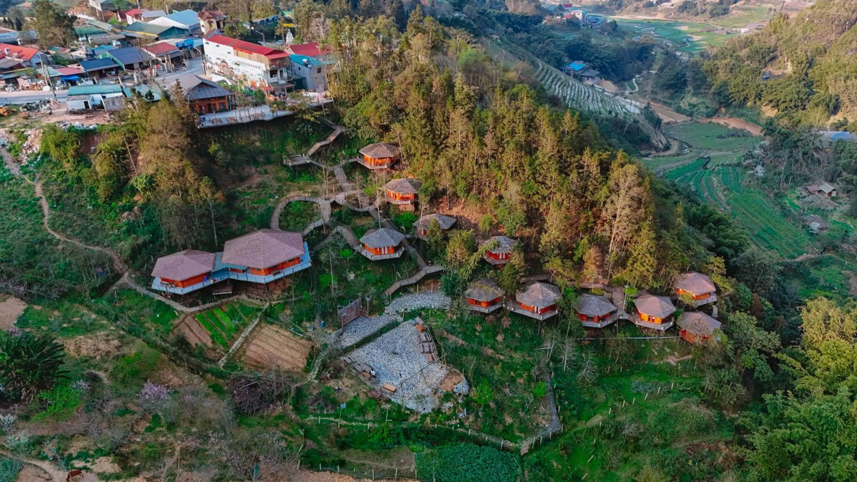 Sinai Bungalow & Hotel SaPa