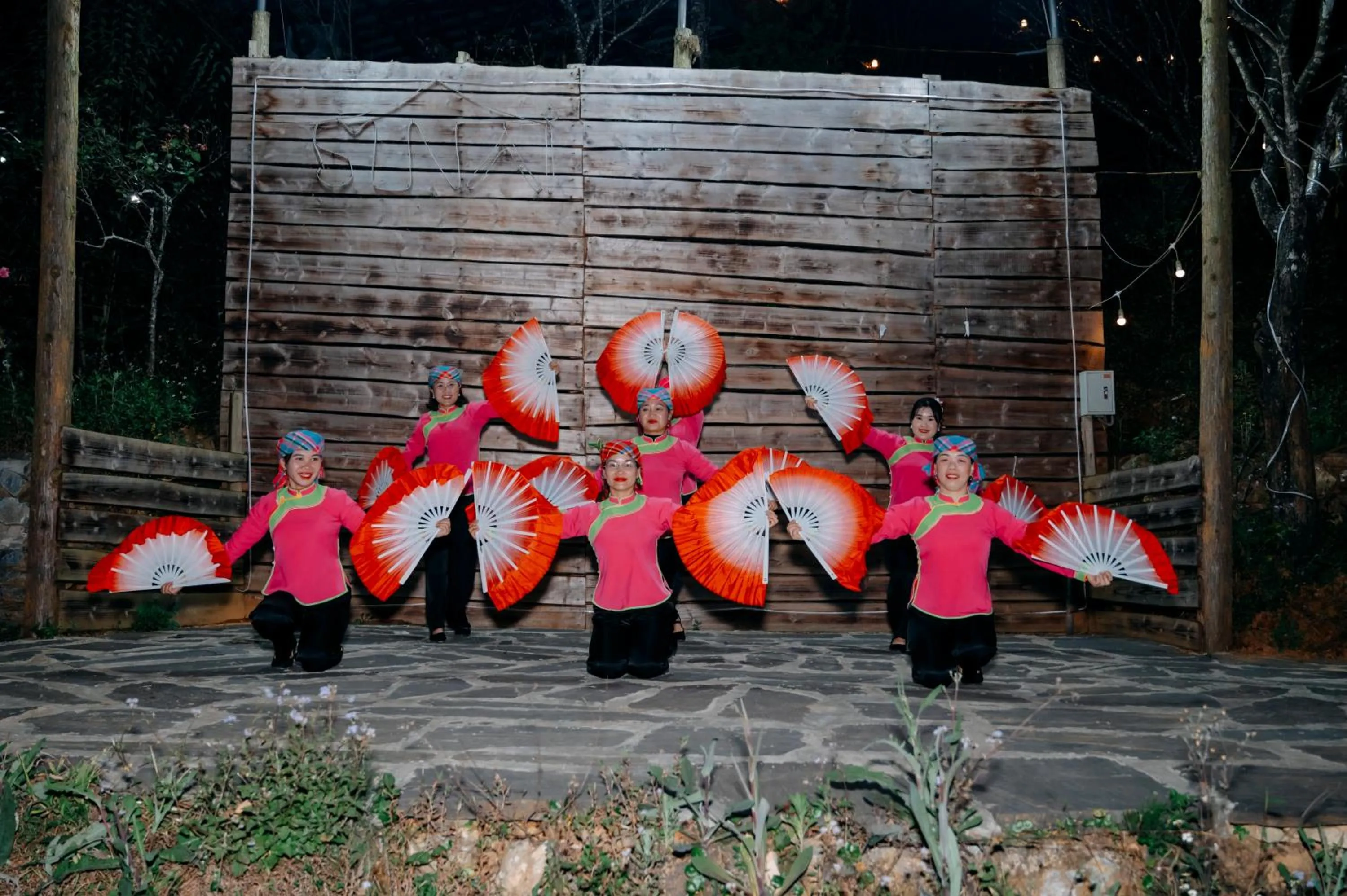 Sinai Bungalow & Hotel SaPa