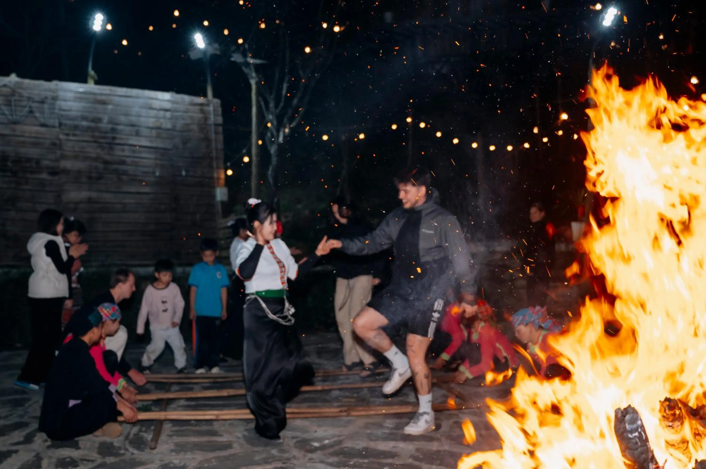 People in Sinai Bungalow & Hotel SaPa