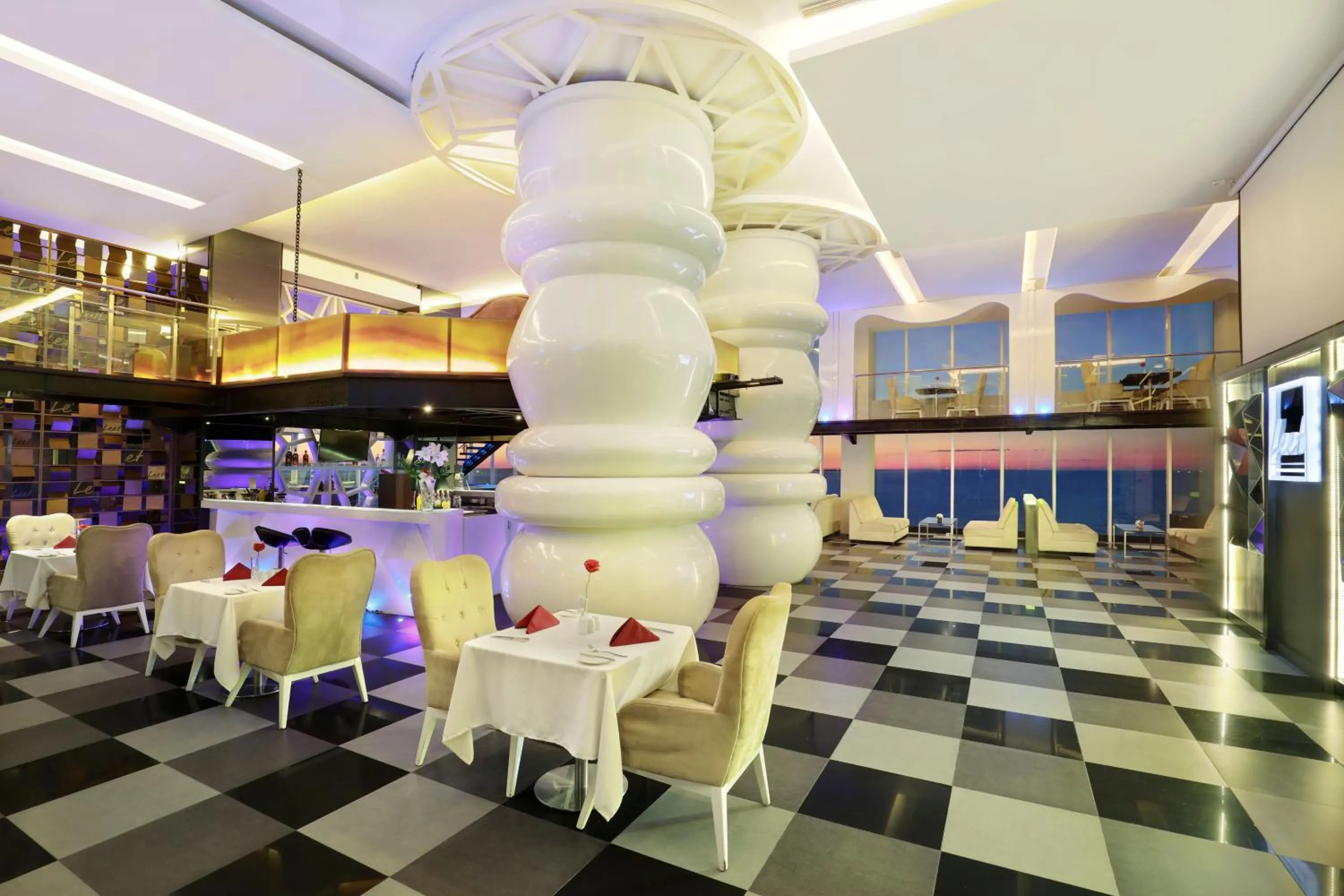 Restaurant/places to eat in Aston Kupang Hotel & Convention Center