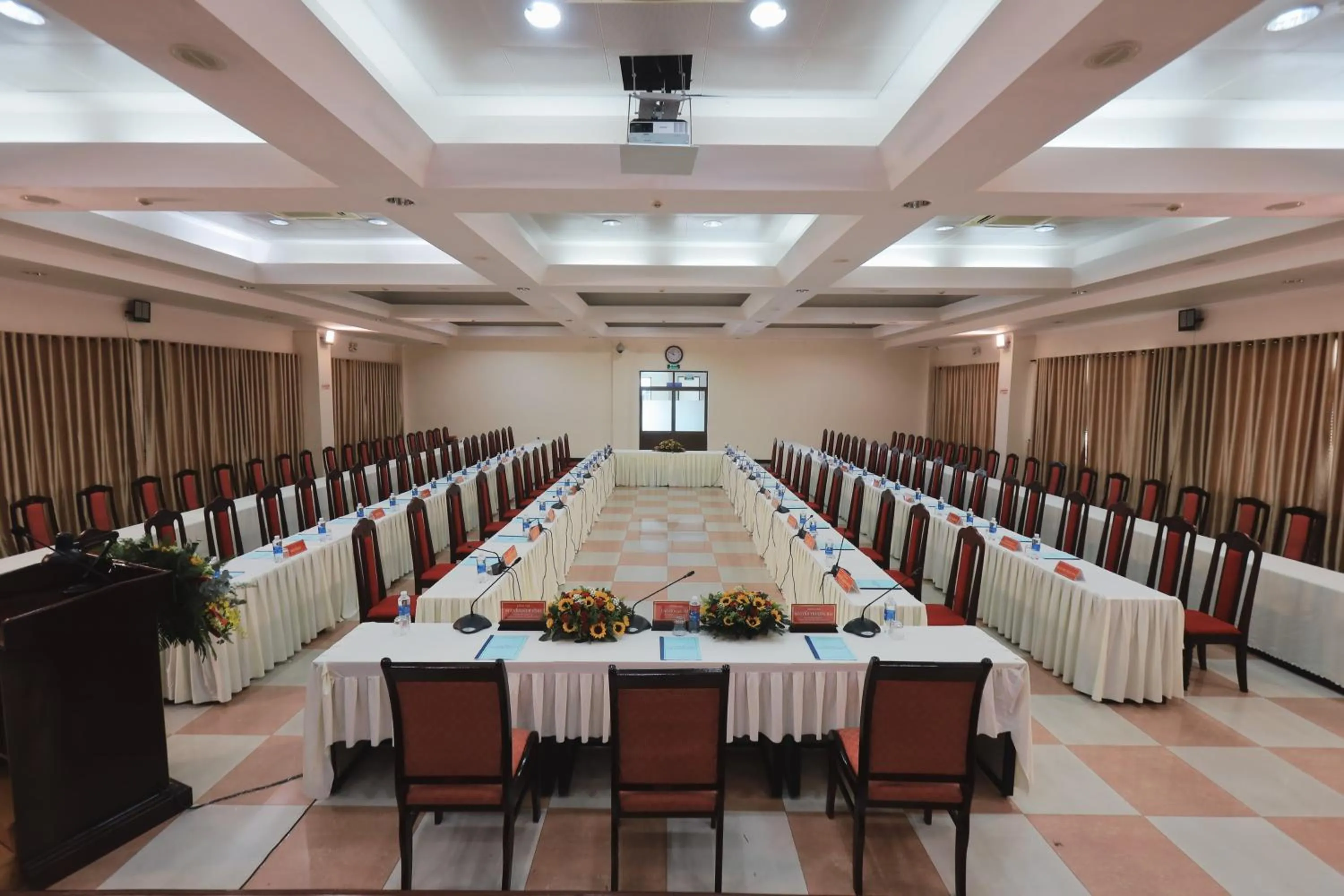 Meeting/conference room in T.26 Hotel