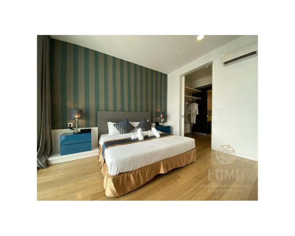 Bed in The Platinum KLCC Luxury Suite